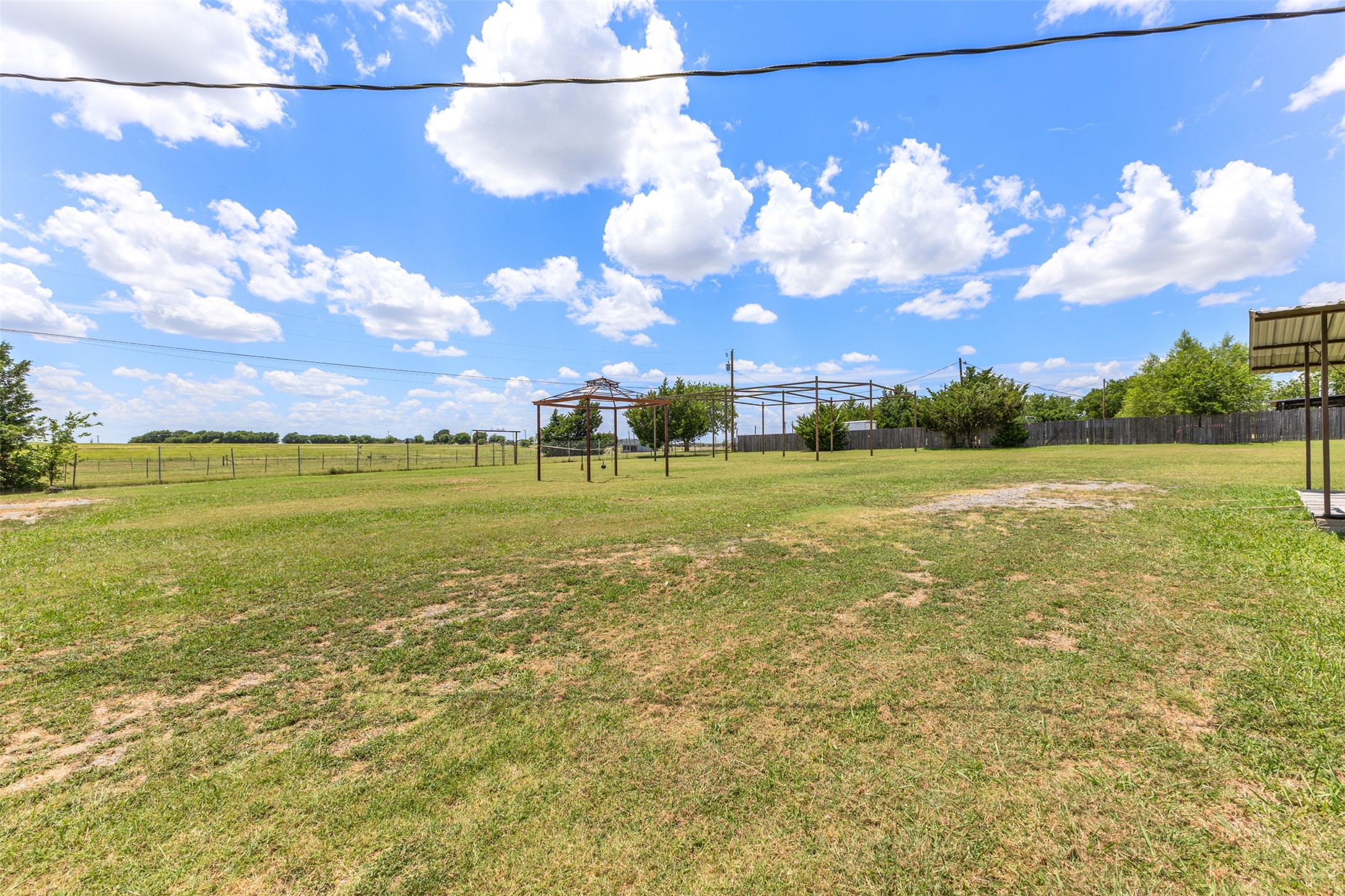 1523 Pheasant Drive