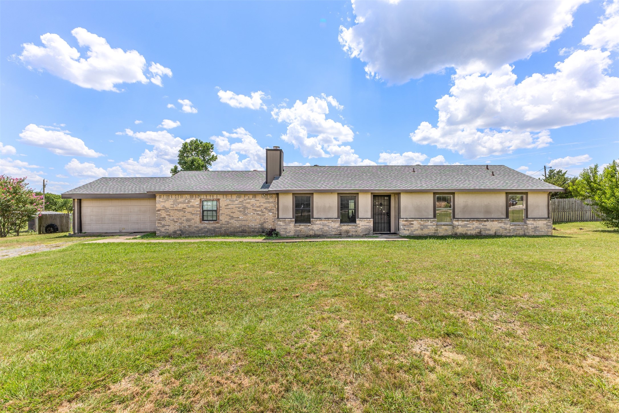 1523 Pheasant Drive