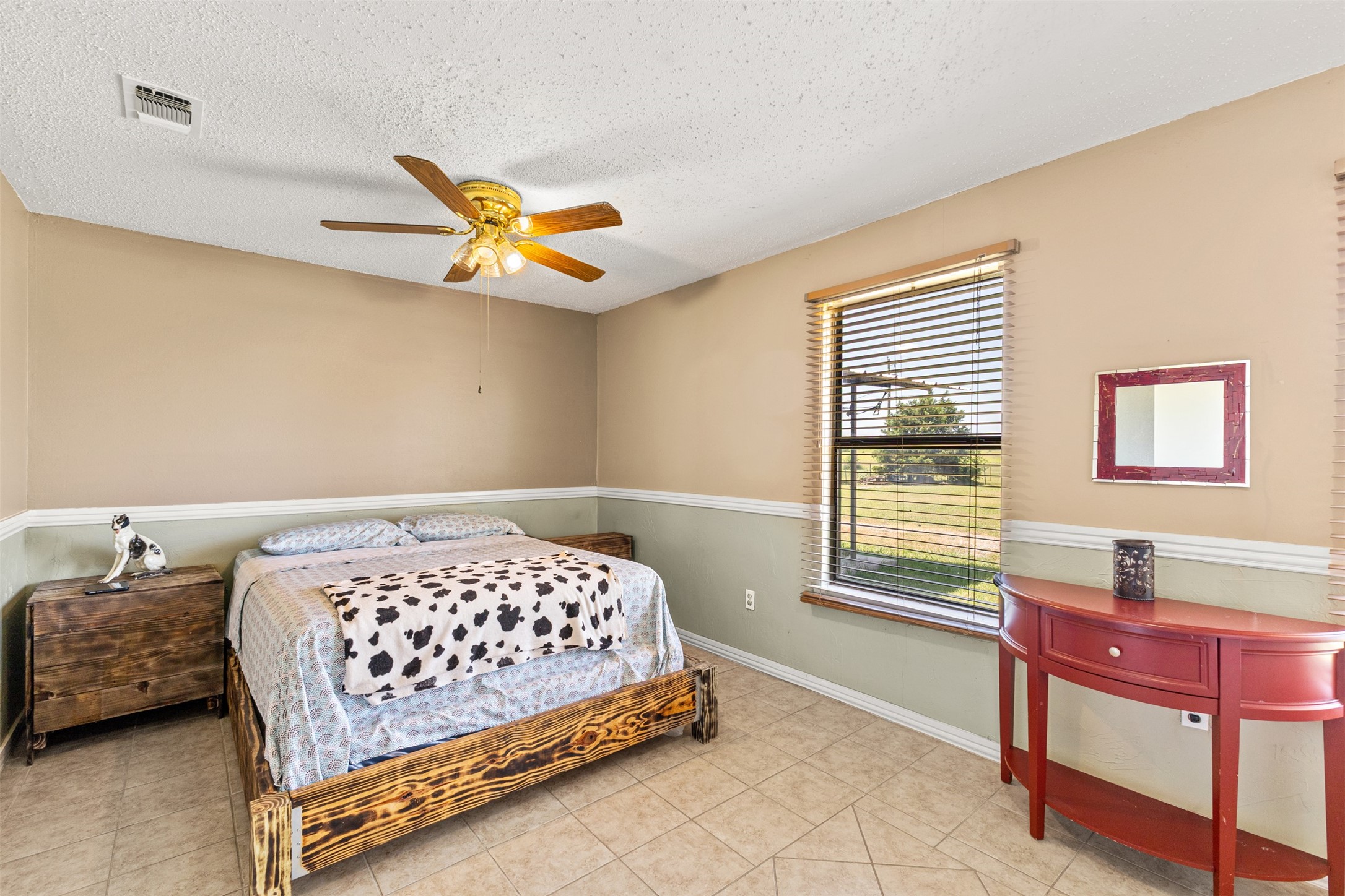 1523 Pheasant Drive