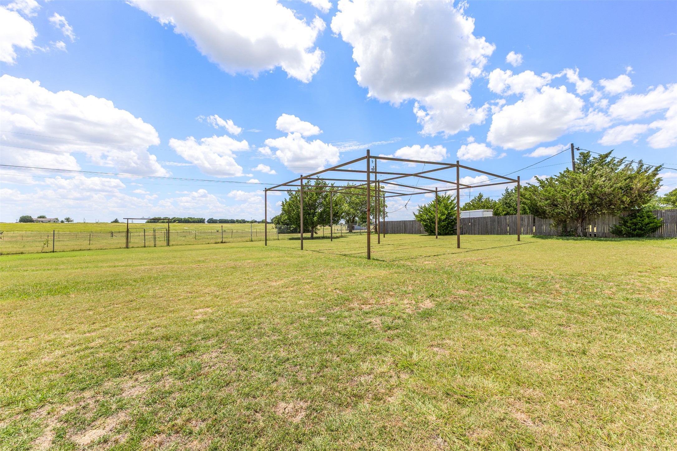 1523 Pheasant Drive