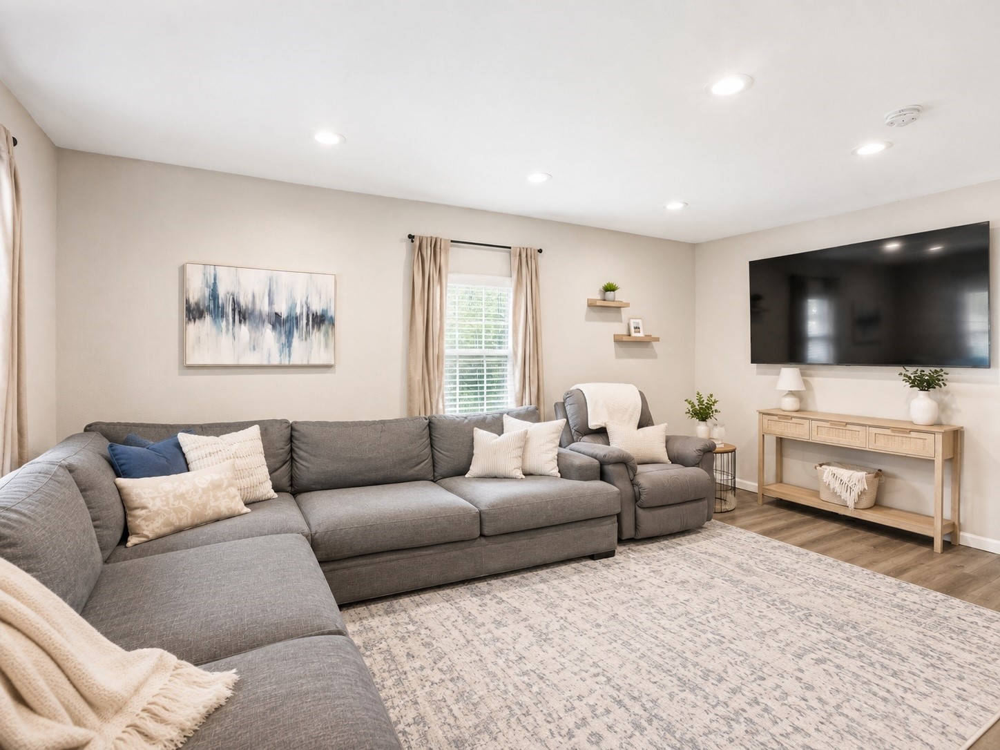 1503 Dale Drive