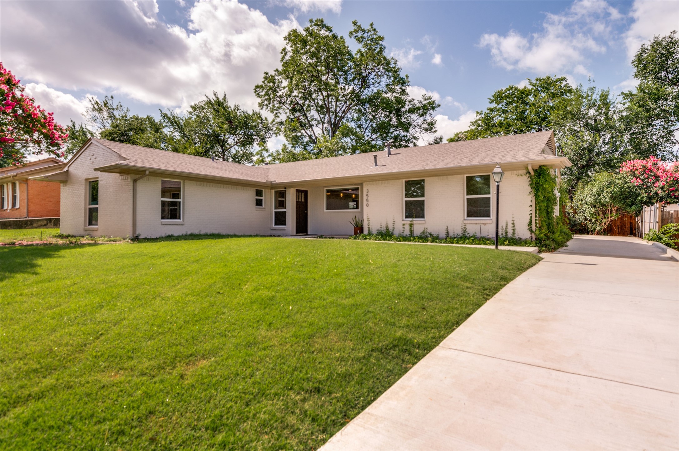 3550 Ridgeoak Way