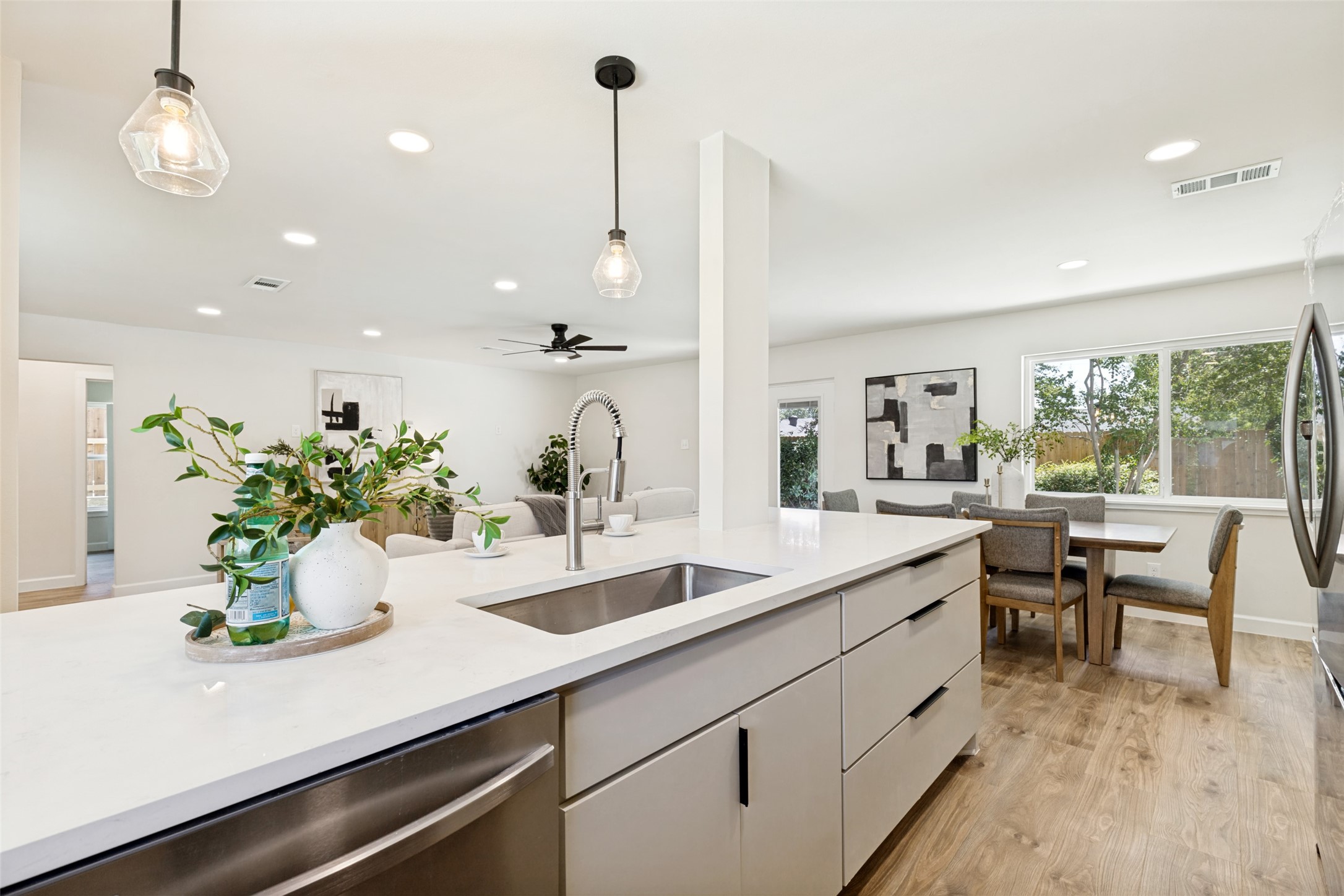 3550 Ridgeoak Way