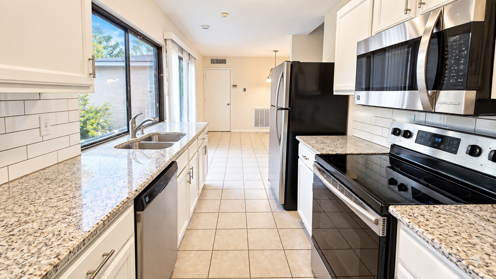 7114 Chinaberry Road