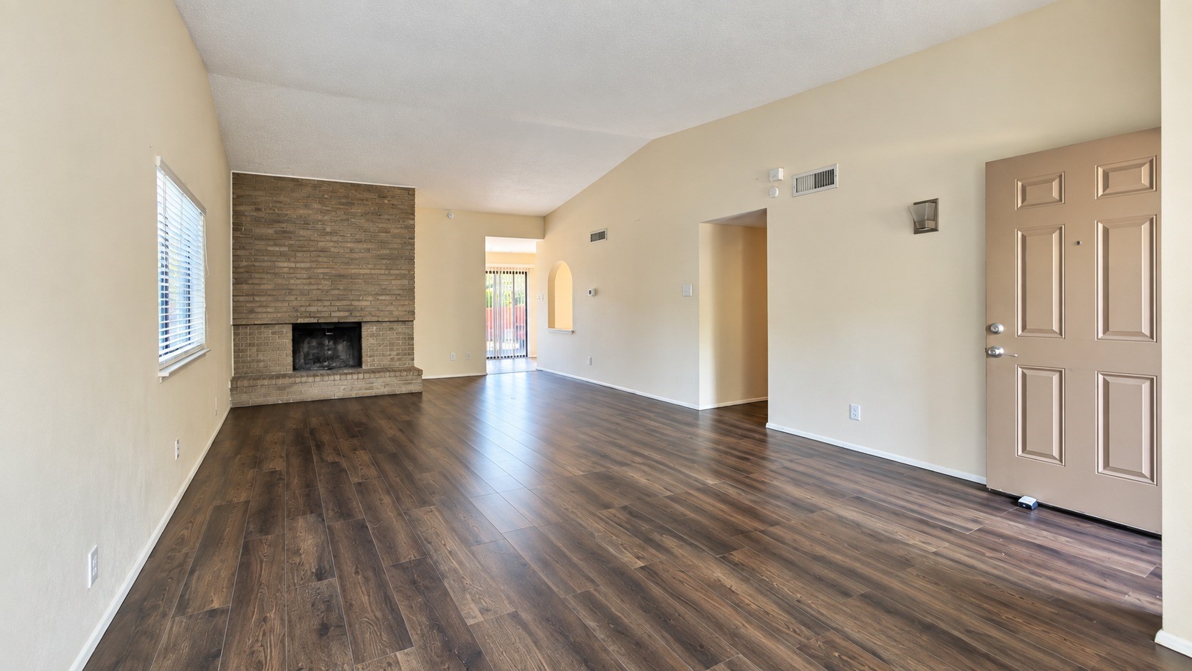 7114 Chinaberry Road