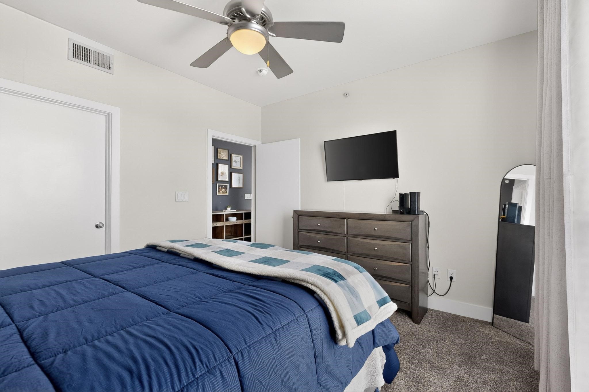 4605 Cedar Springs Road 224