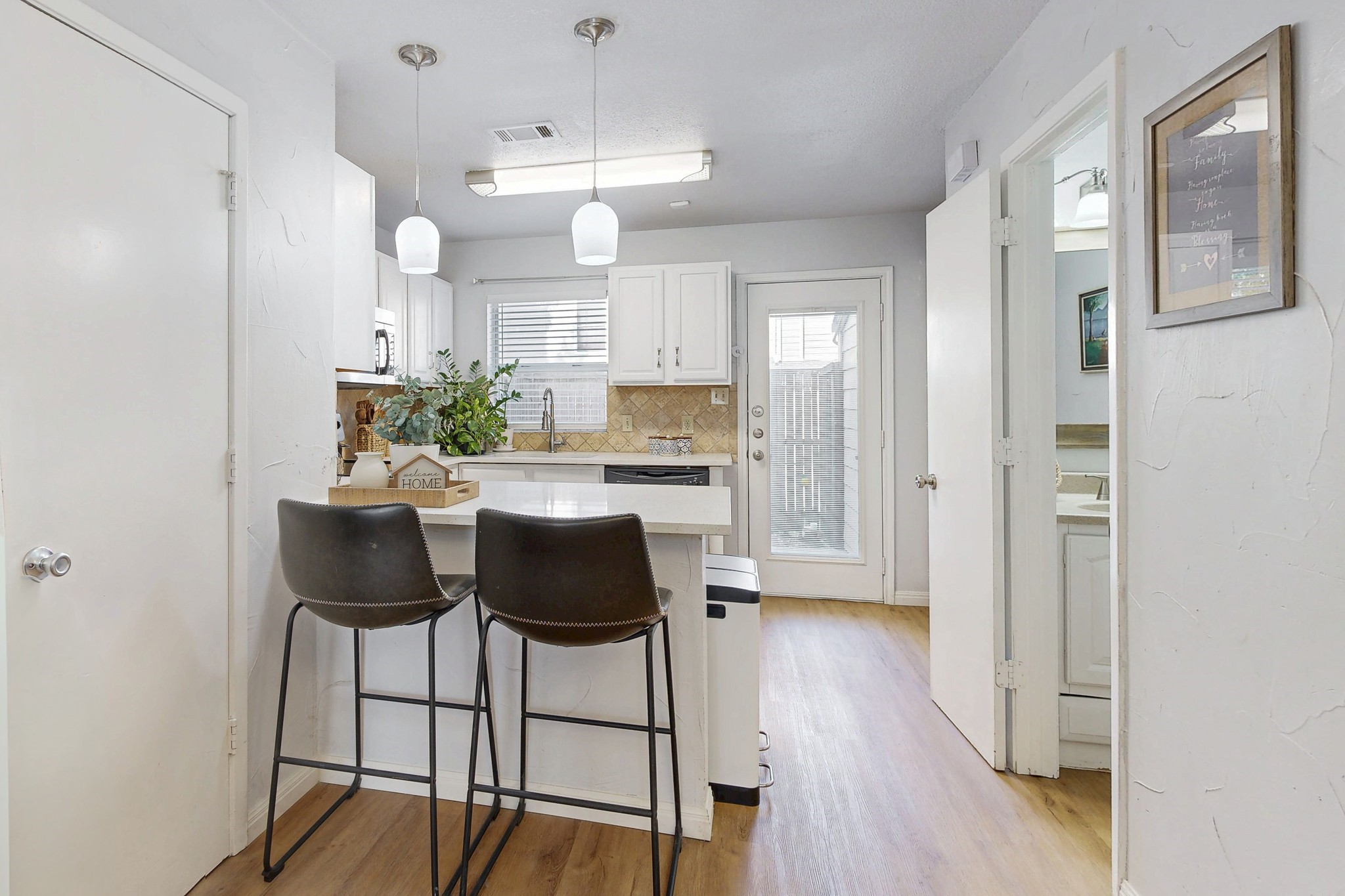 617 Carriagehouse Lane 3