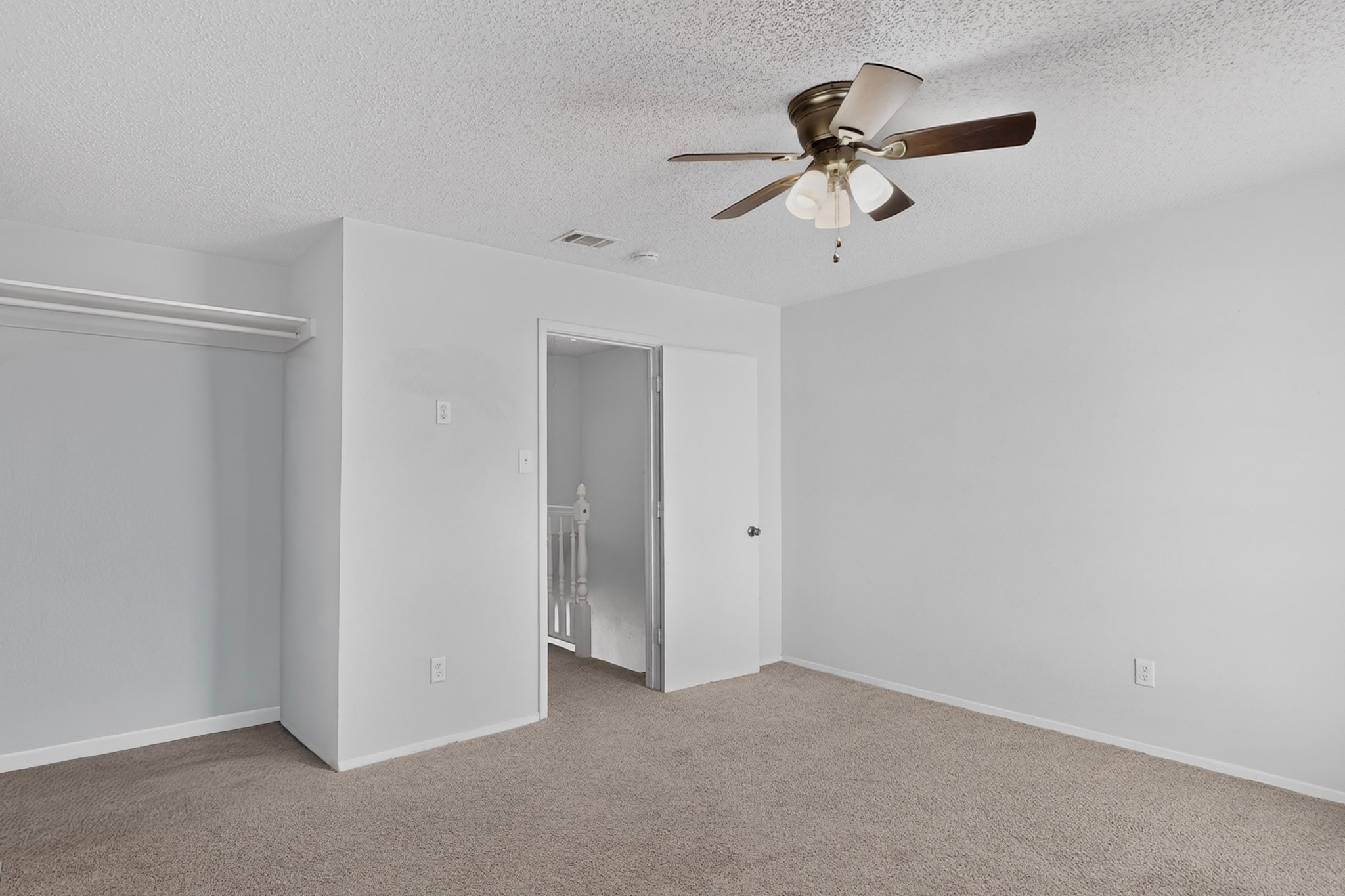617 Carriagehouse Lane 3