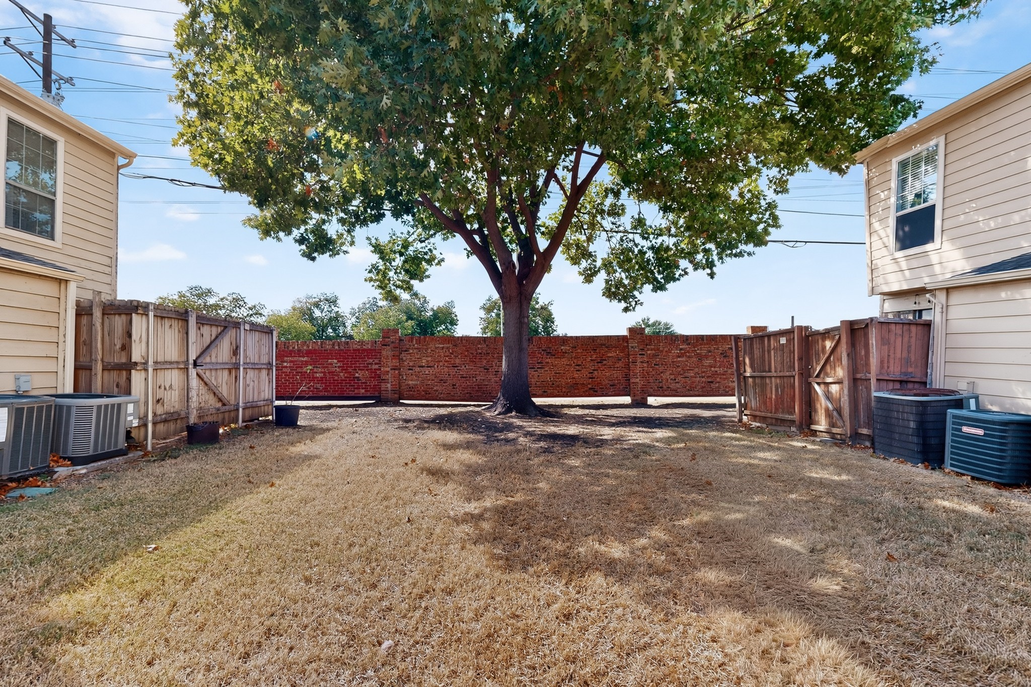 617 Carriagehouse Lane 3