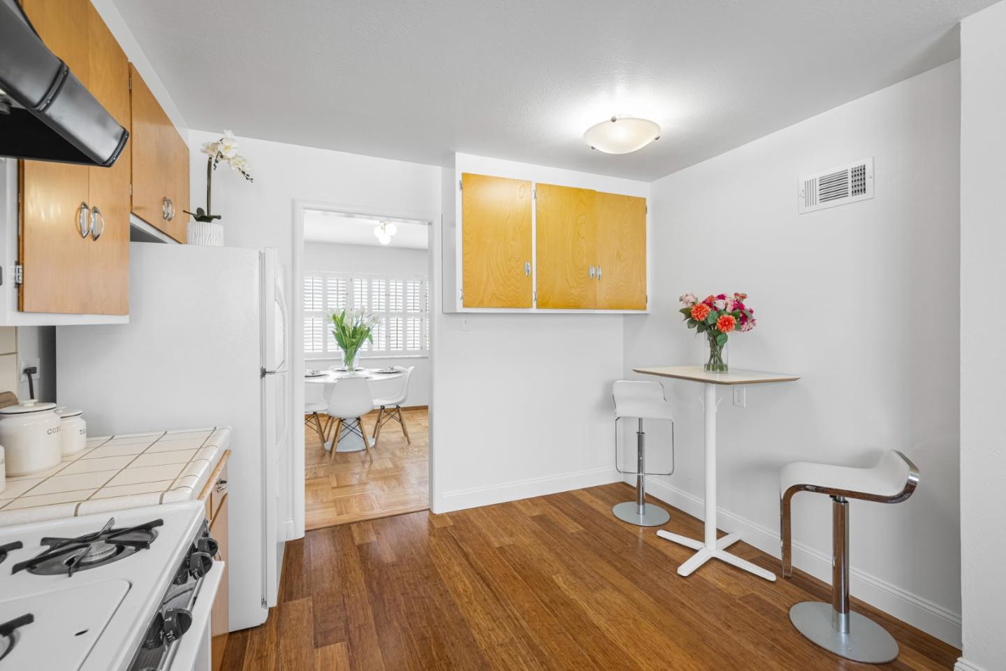 1857-1859 8th AVE