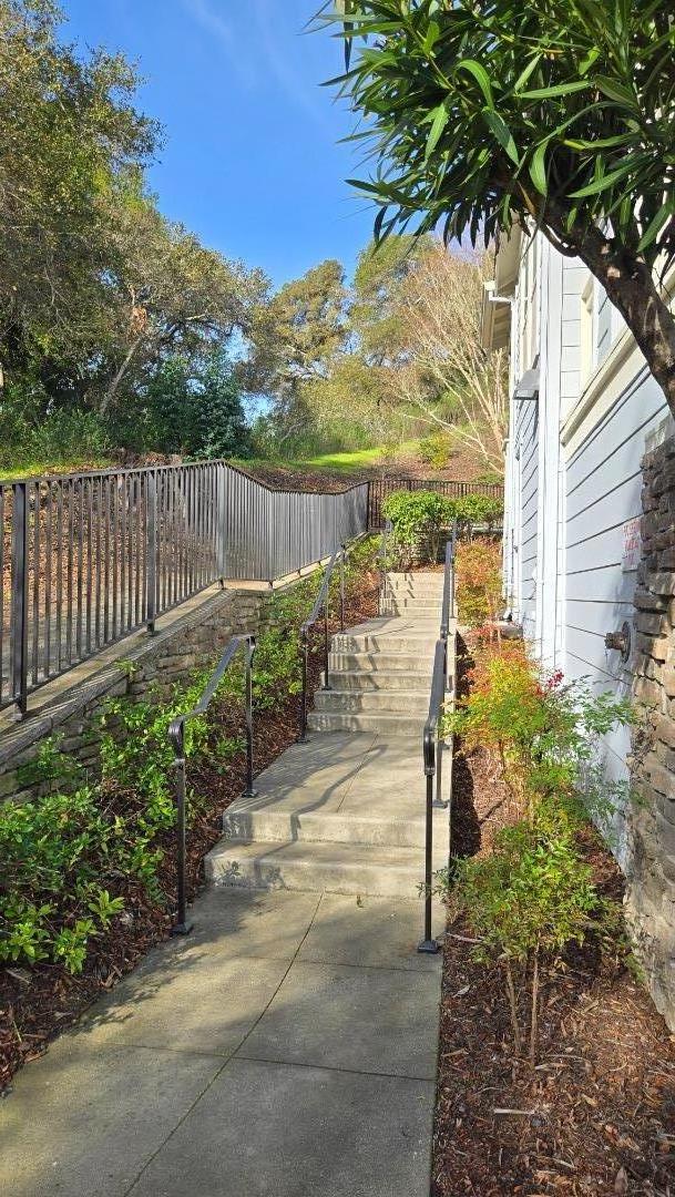 1100 Live Oak Way 1104