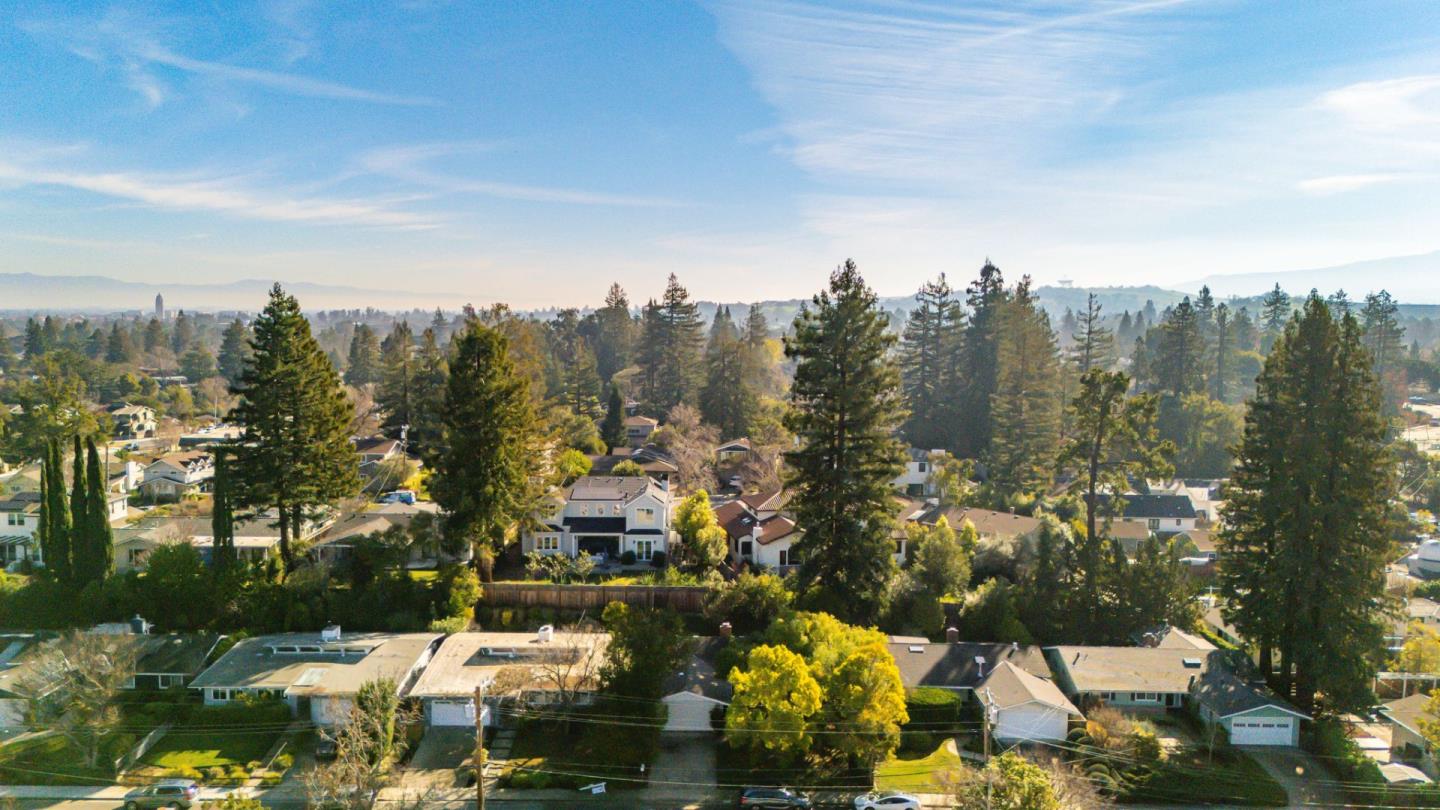2157 Harkins Avenue
