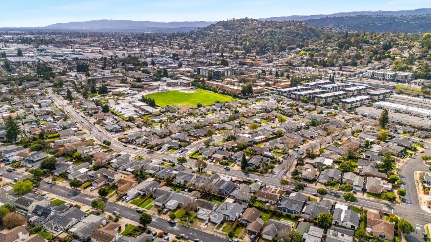 513 Chesterton Avenue