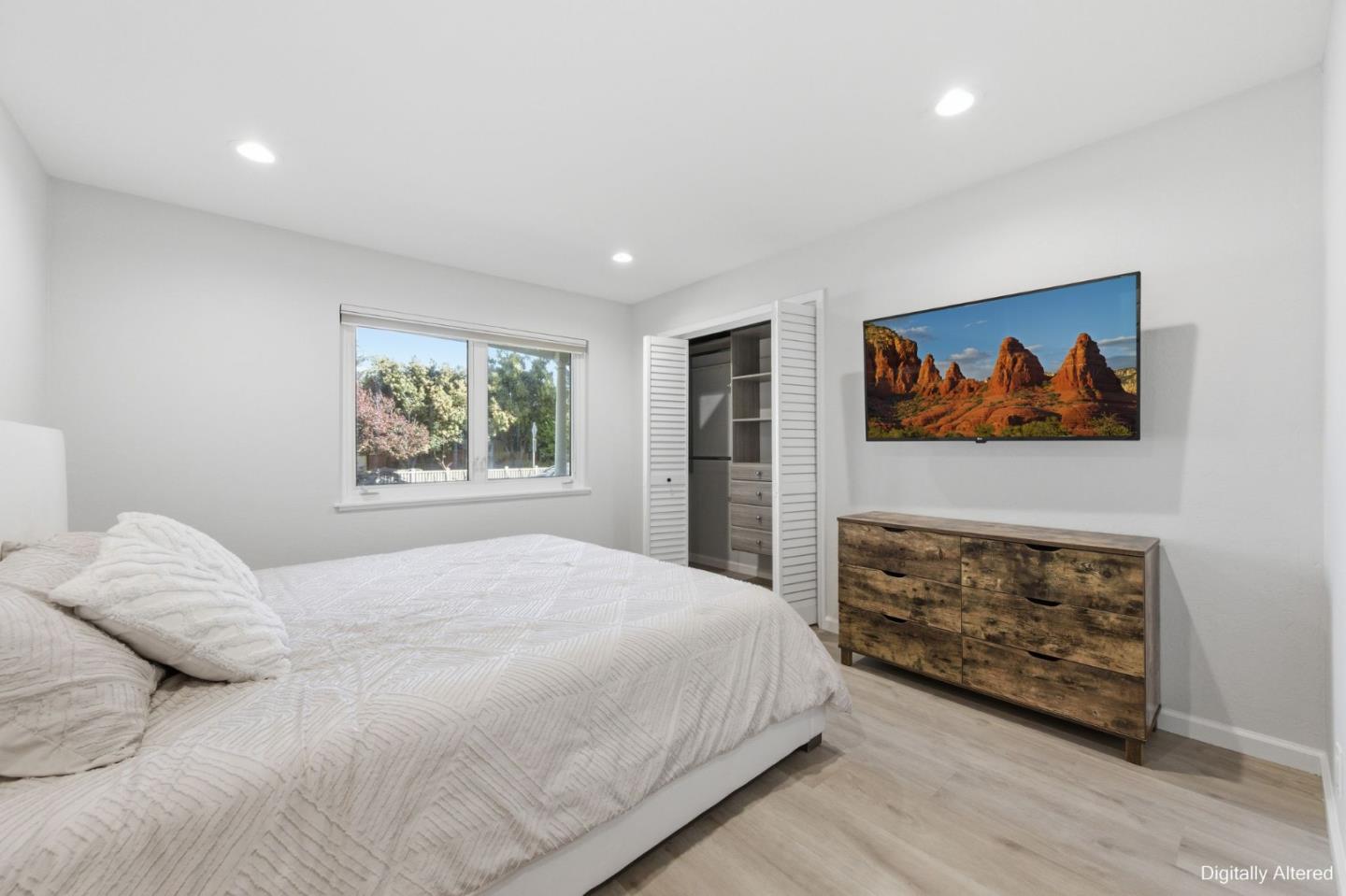 1482 Ridgeley Drive