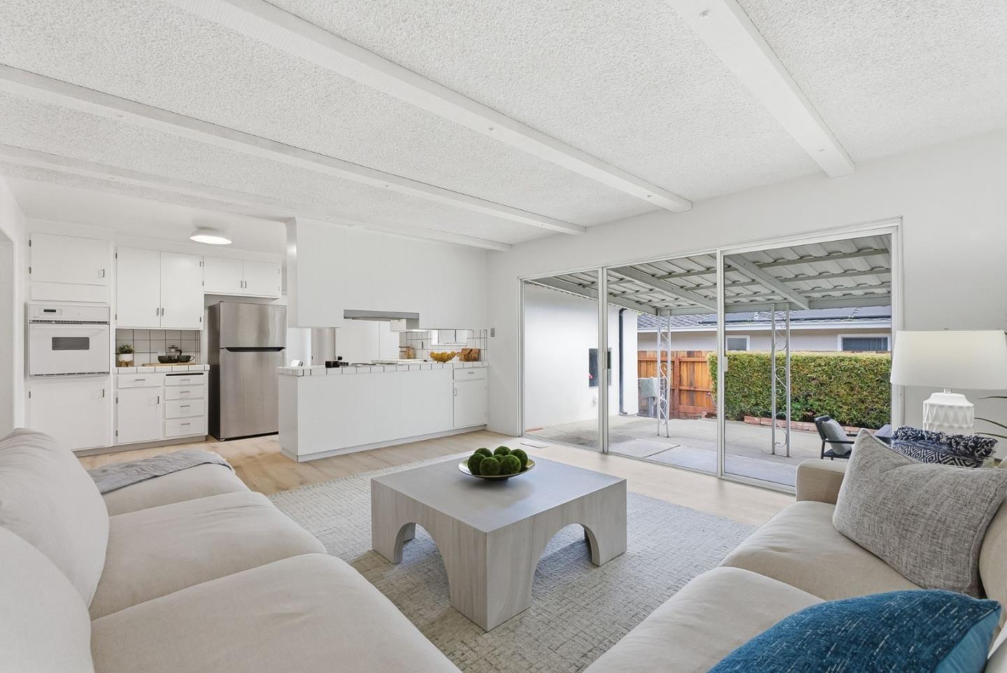 2853 Clifford Avenue