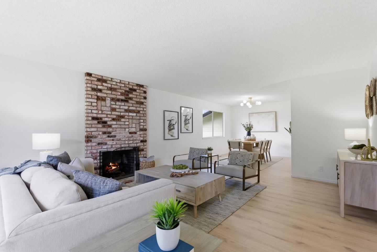 2853 Clifford Avenue