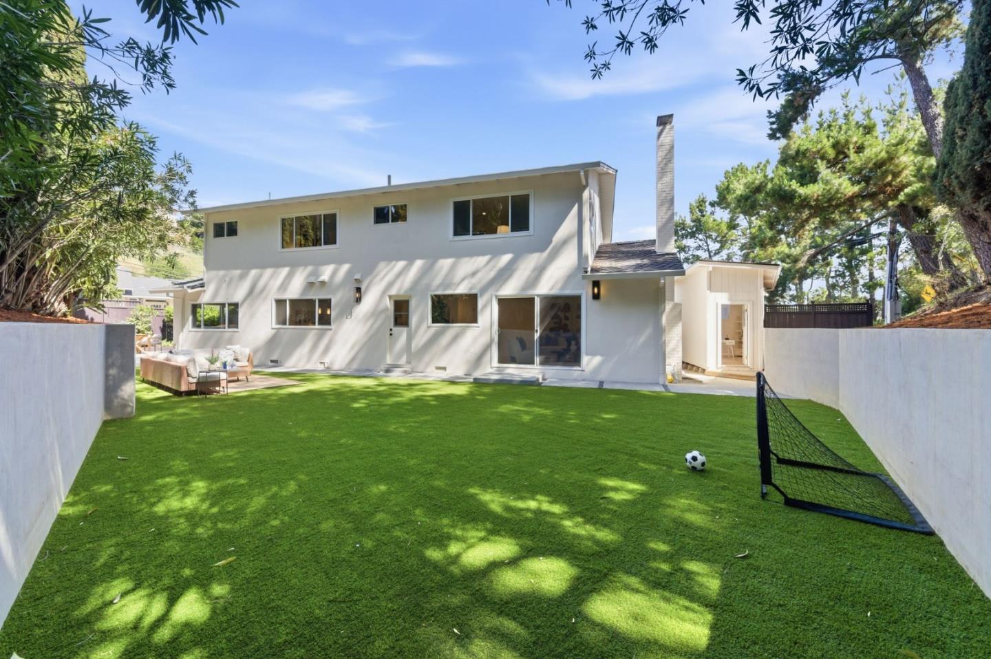 1100 Greenbrier Road