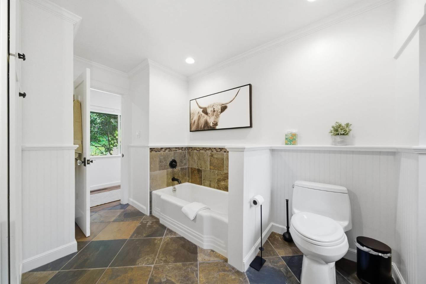 50 Oakcrest Court