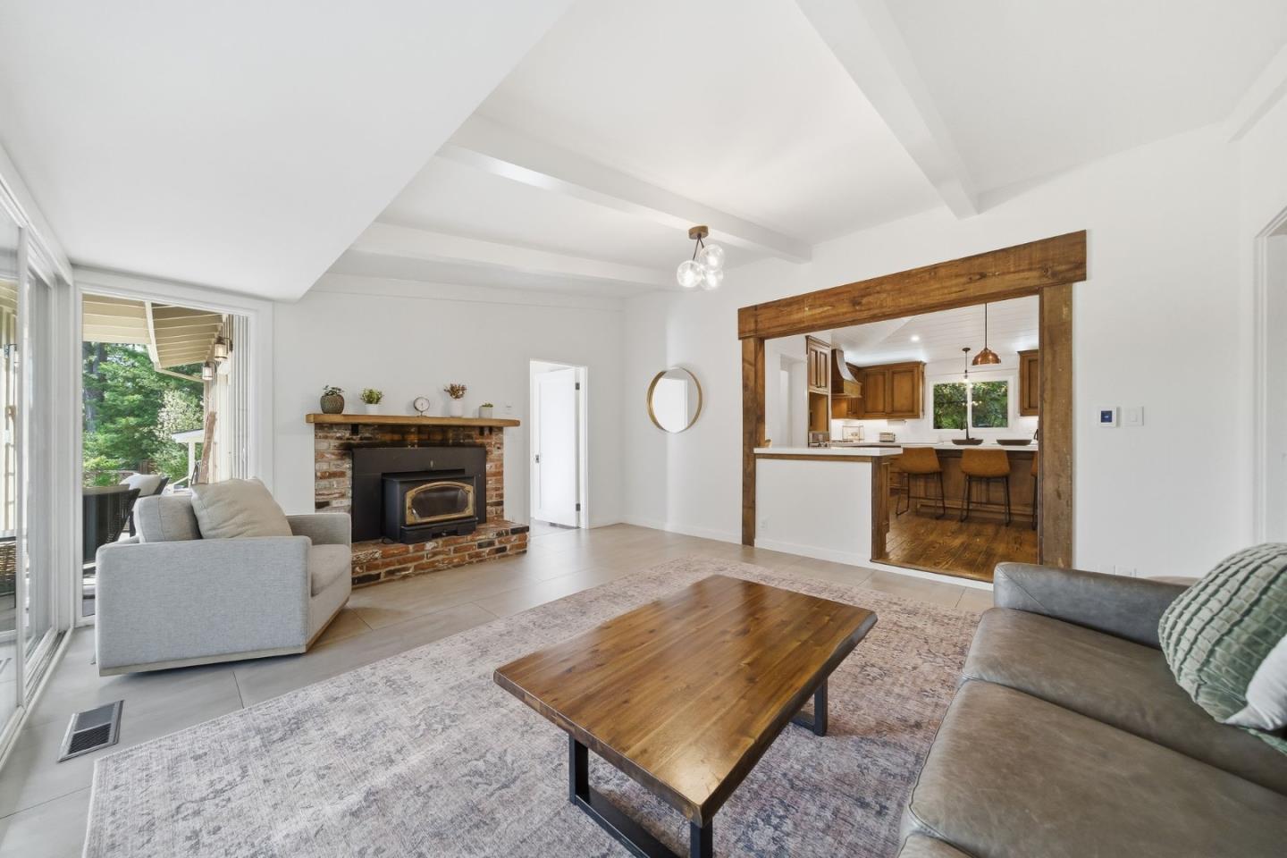 50 Oakcrest Court