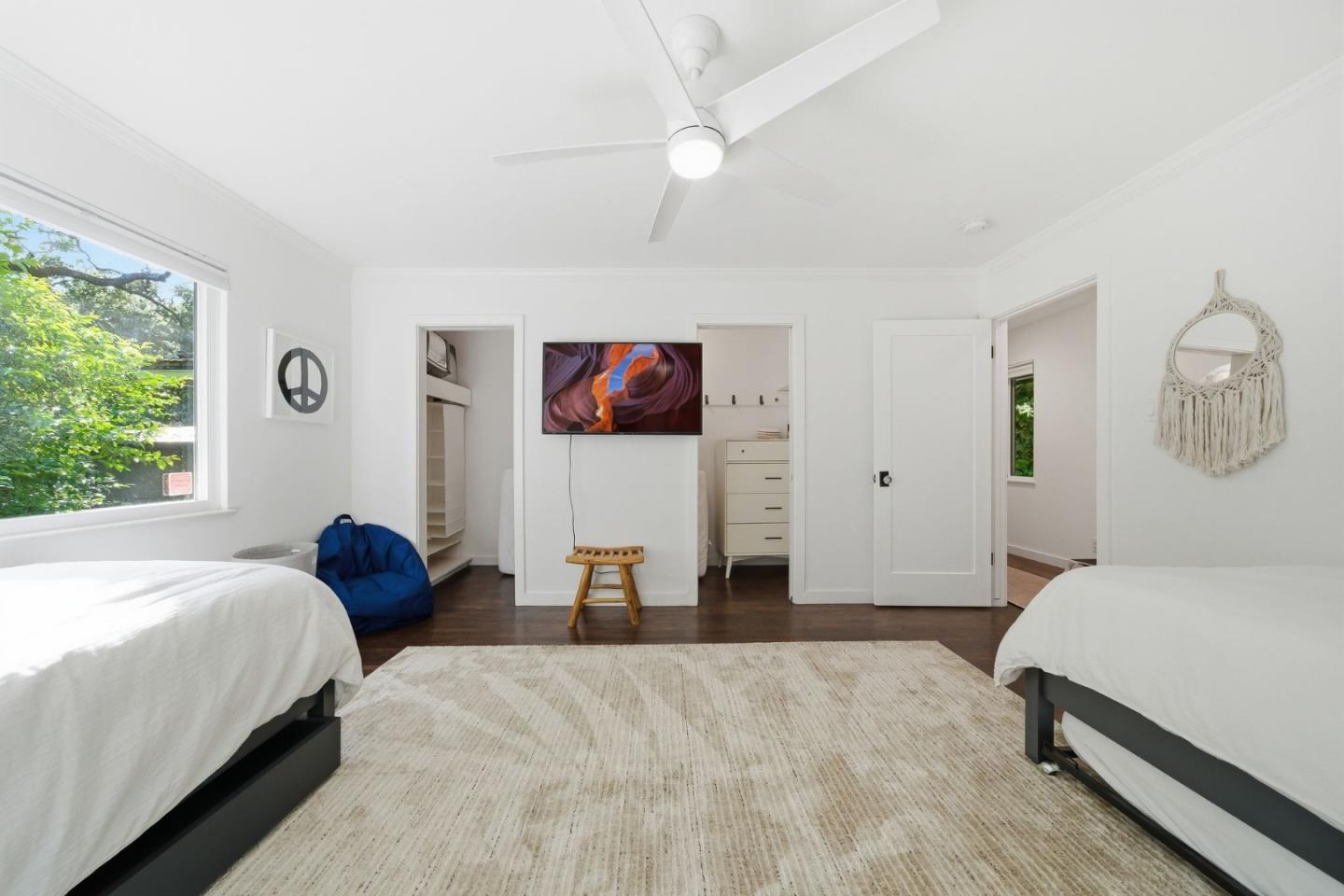 50 Oakcrest Court