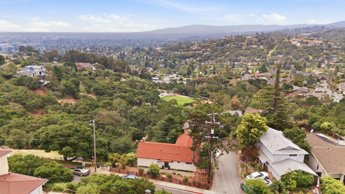 3 Garden Lane
