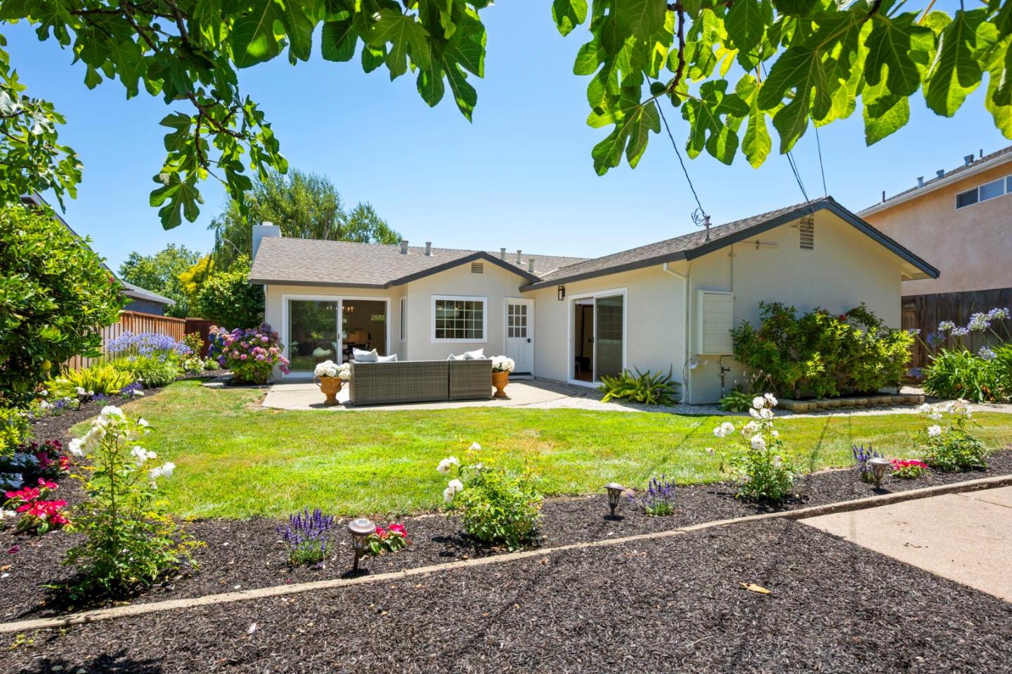 404 Oxford WAY