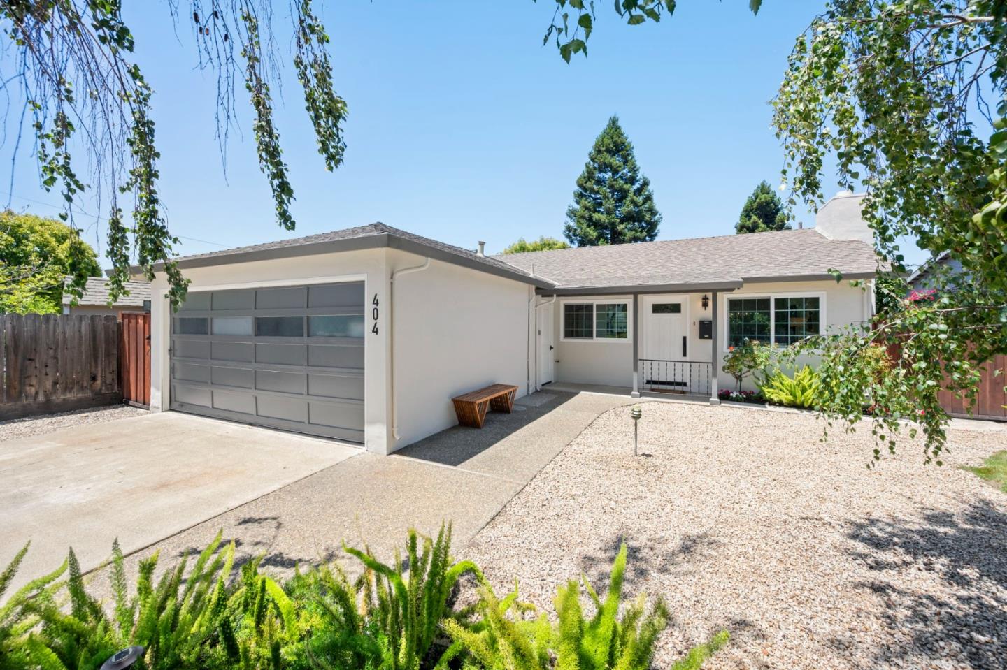 404 Oxford WAY