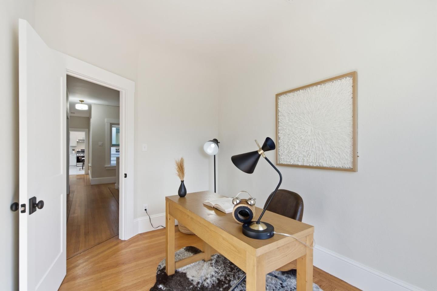54 Glover ST