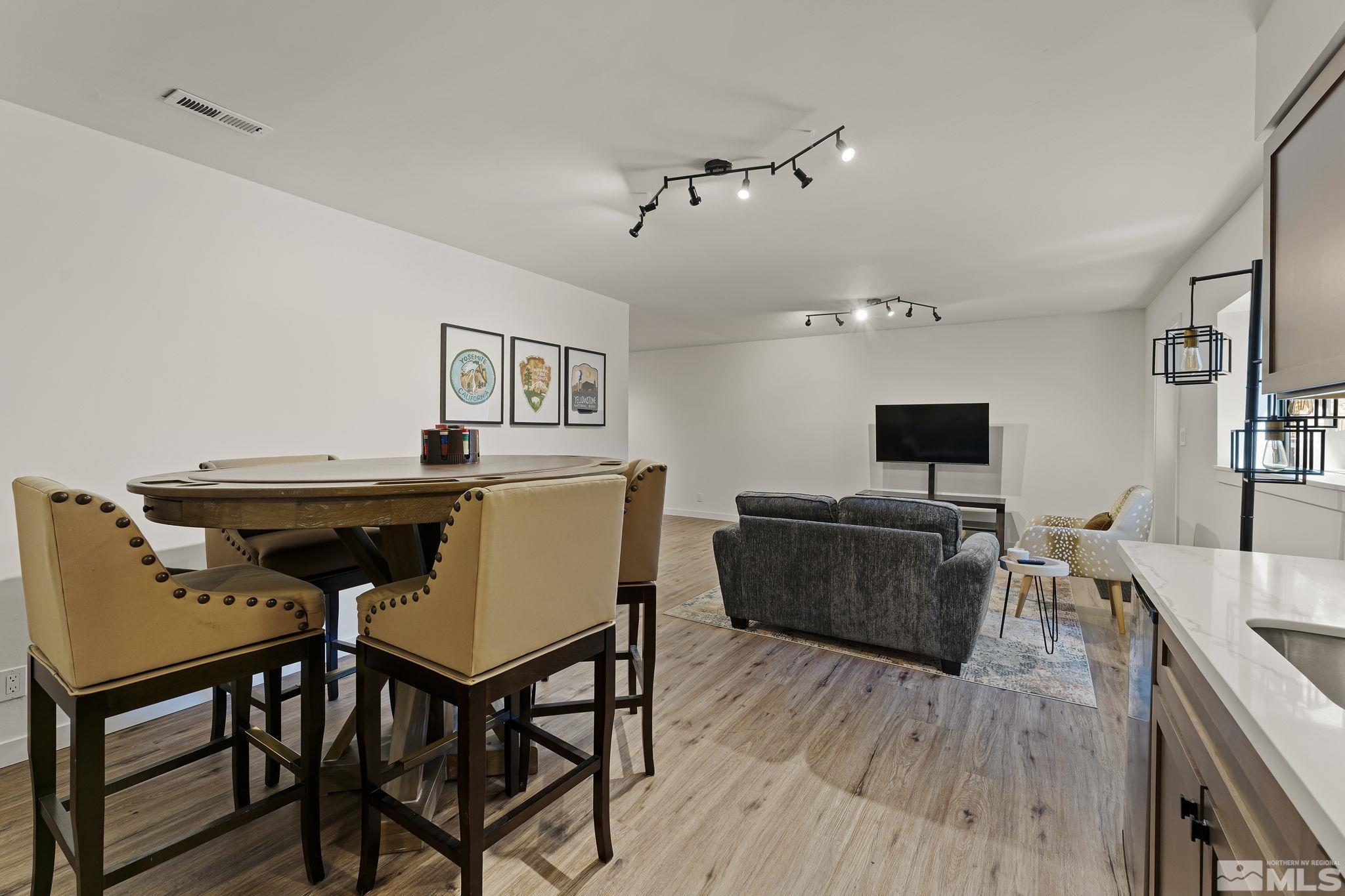 264 Sherwood Court