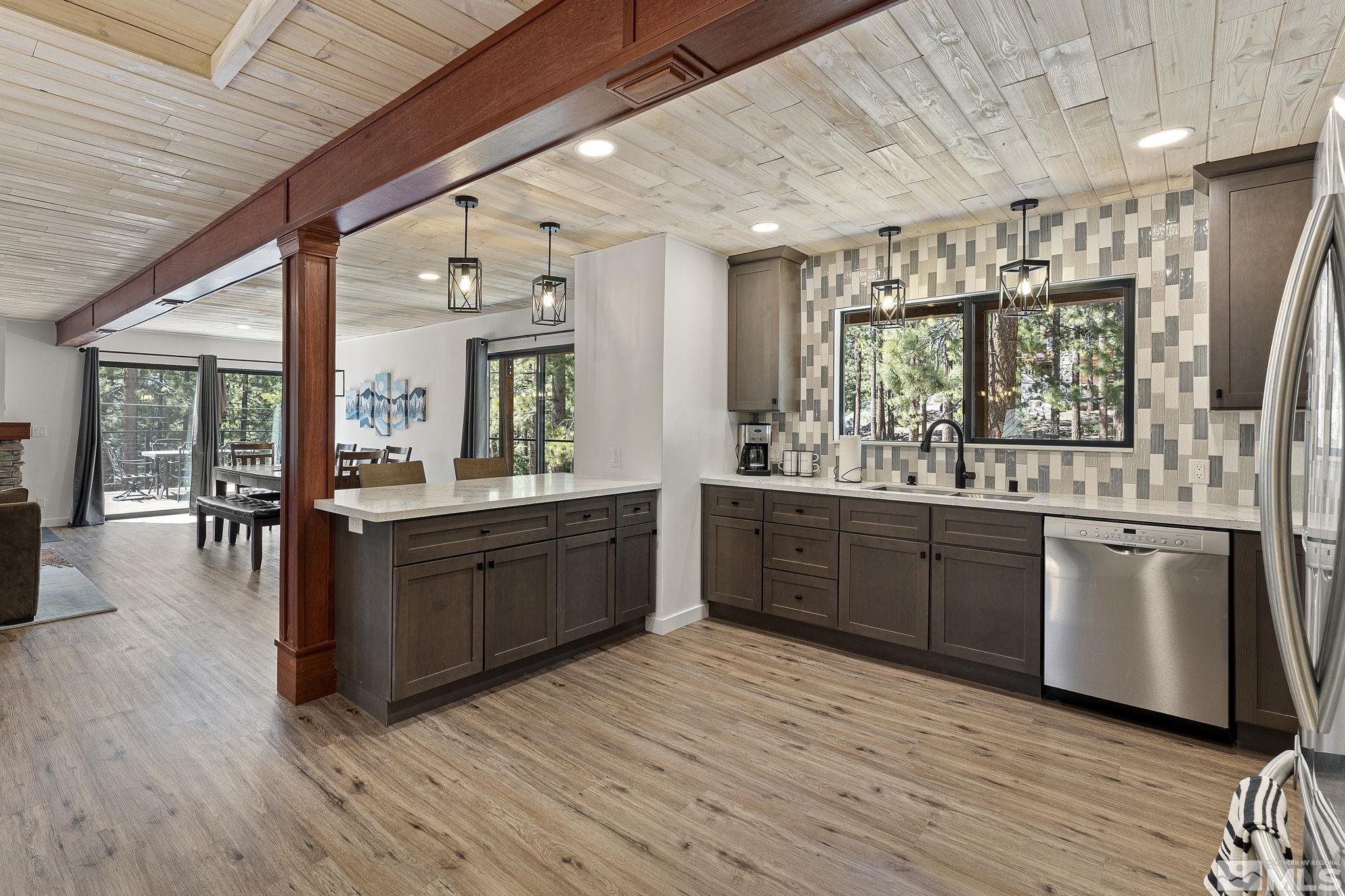 264 Sherwood Court