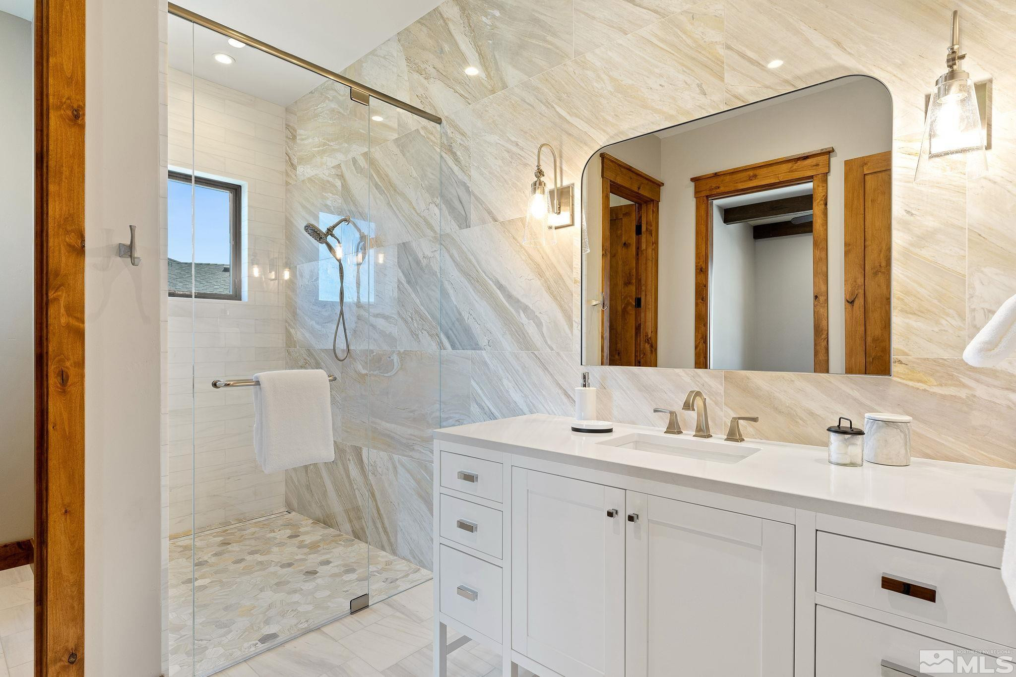 2940 Promontory Place