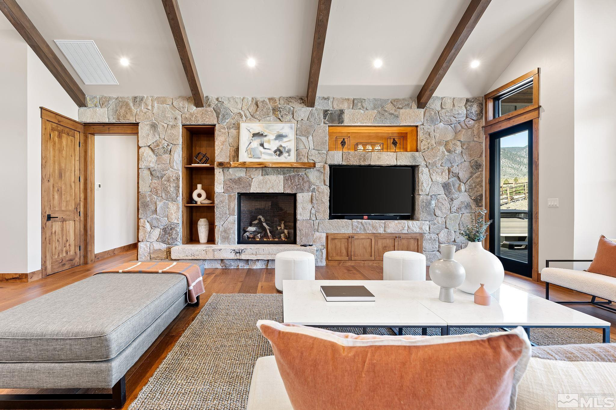 2940 Promontory Place