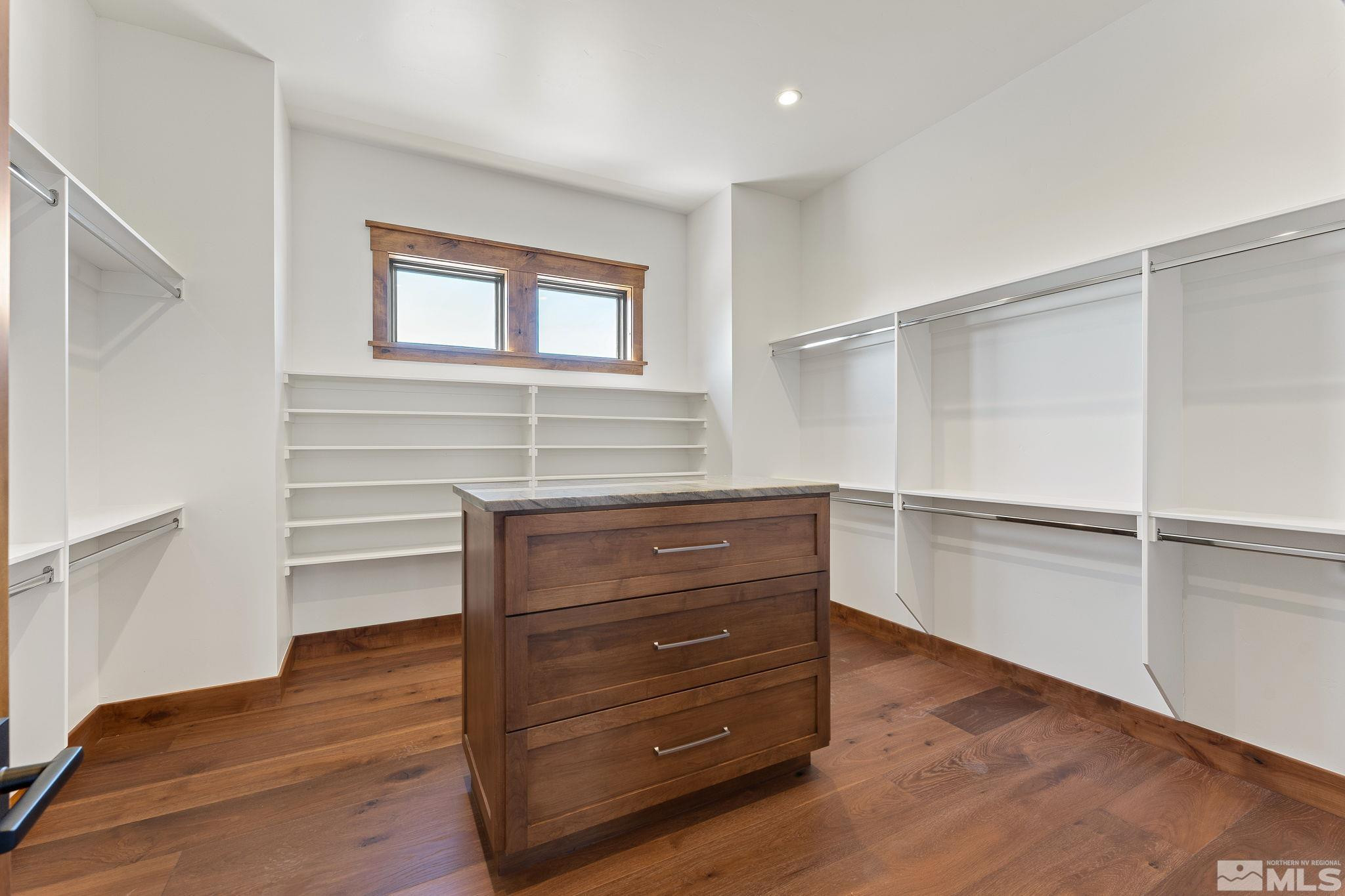 2940 Promontory Place