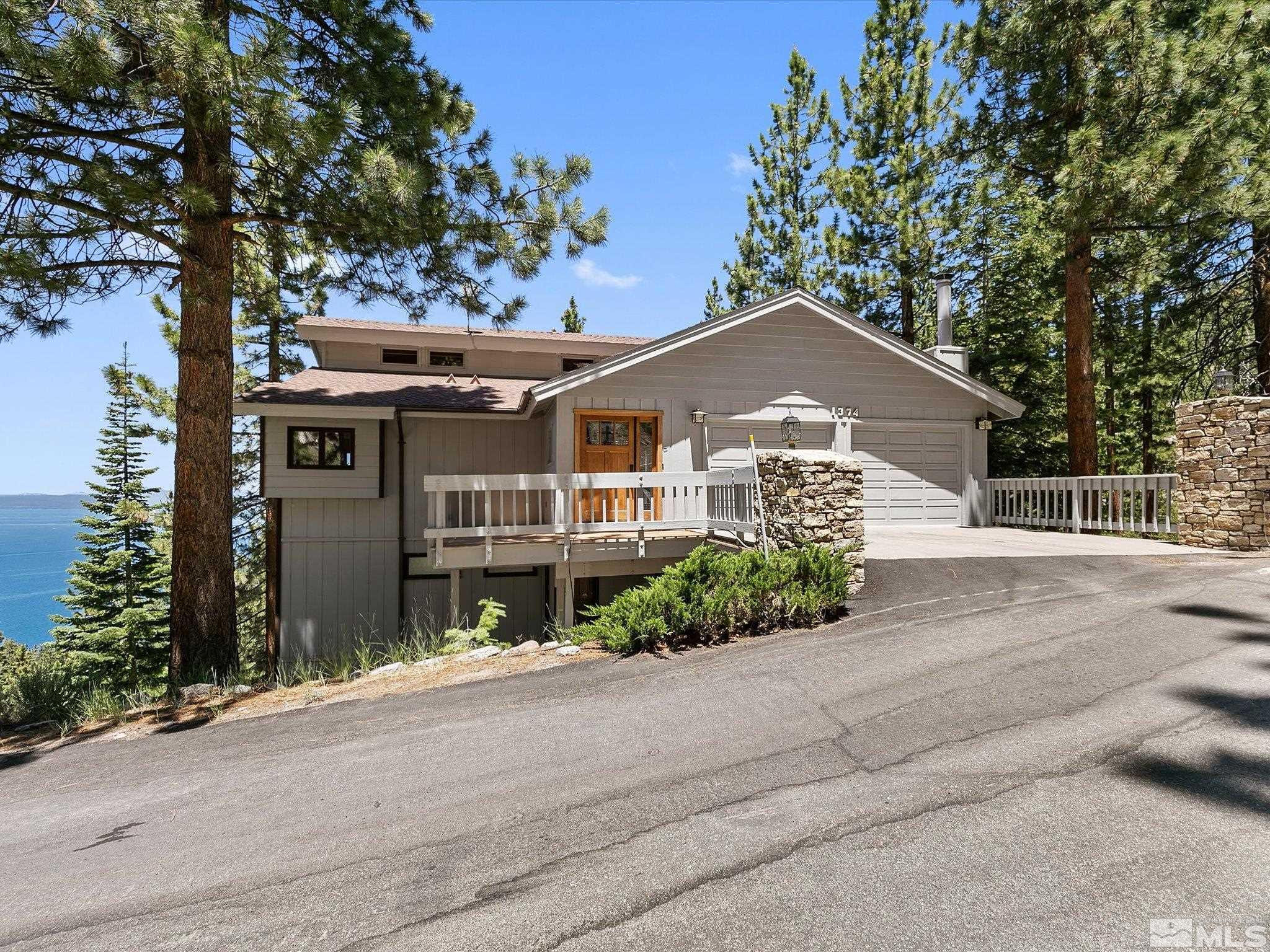 1374 Winding Way