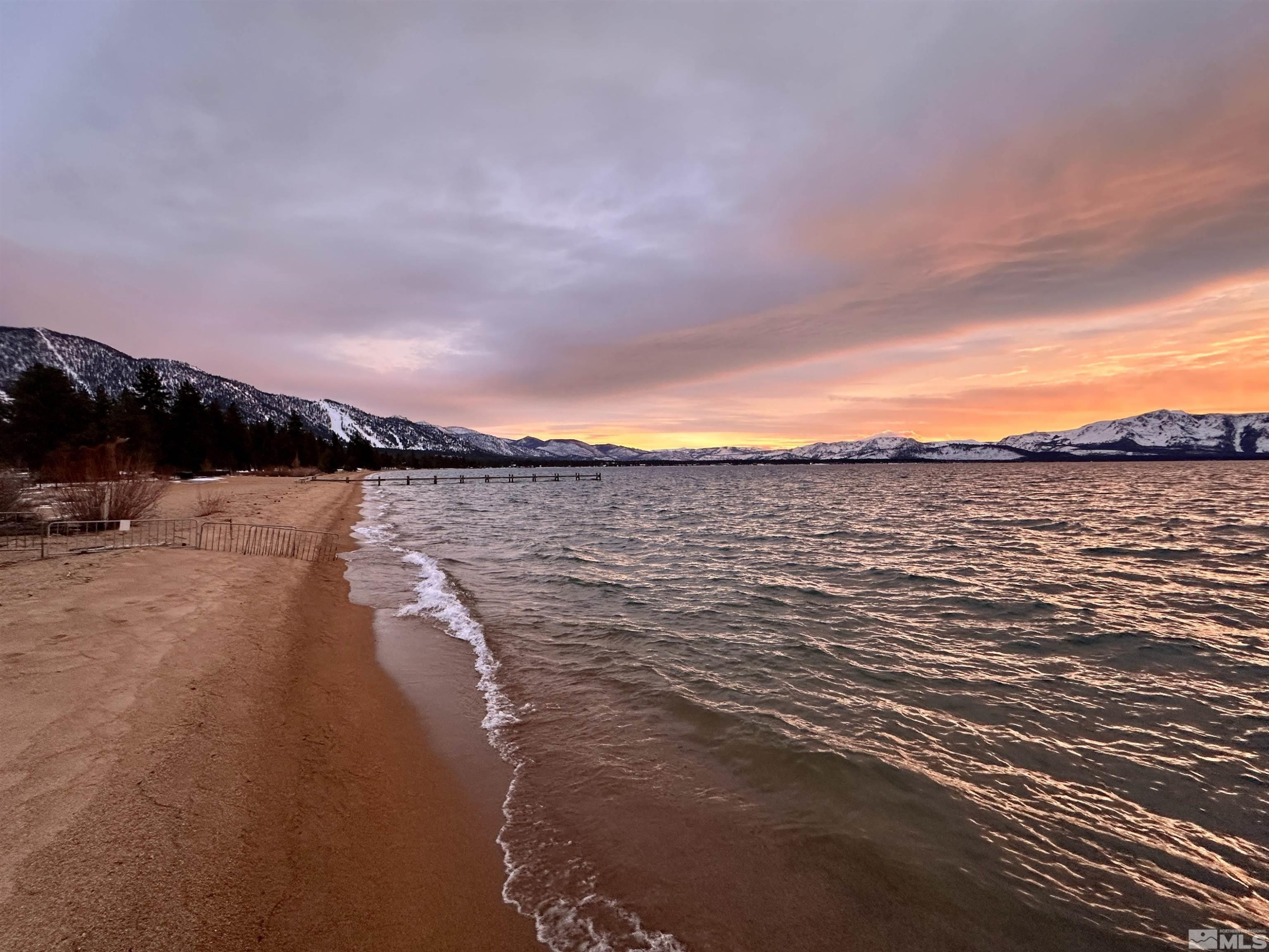 621 Lakeview Drive Unit: 5