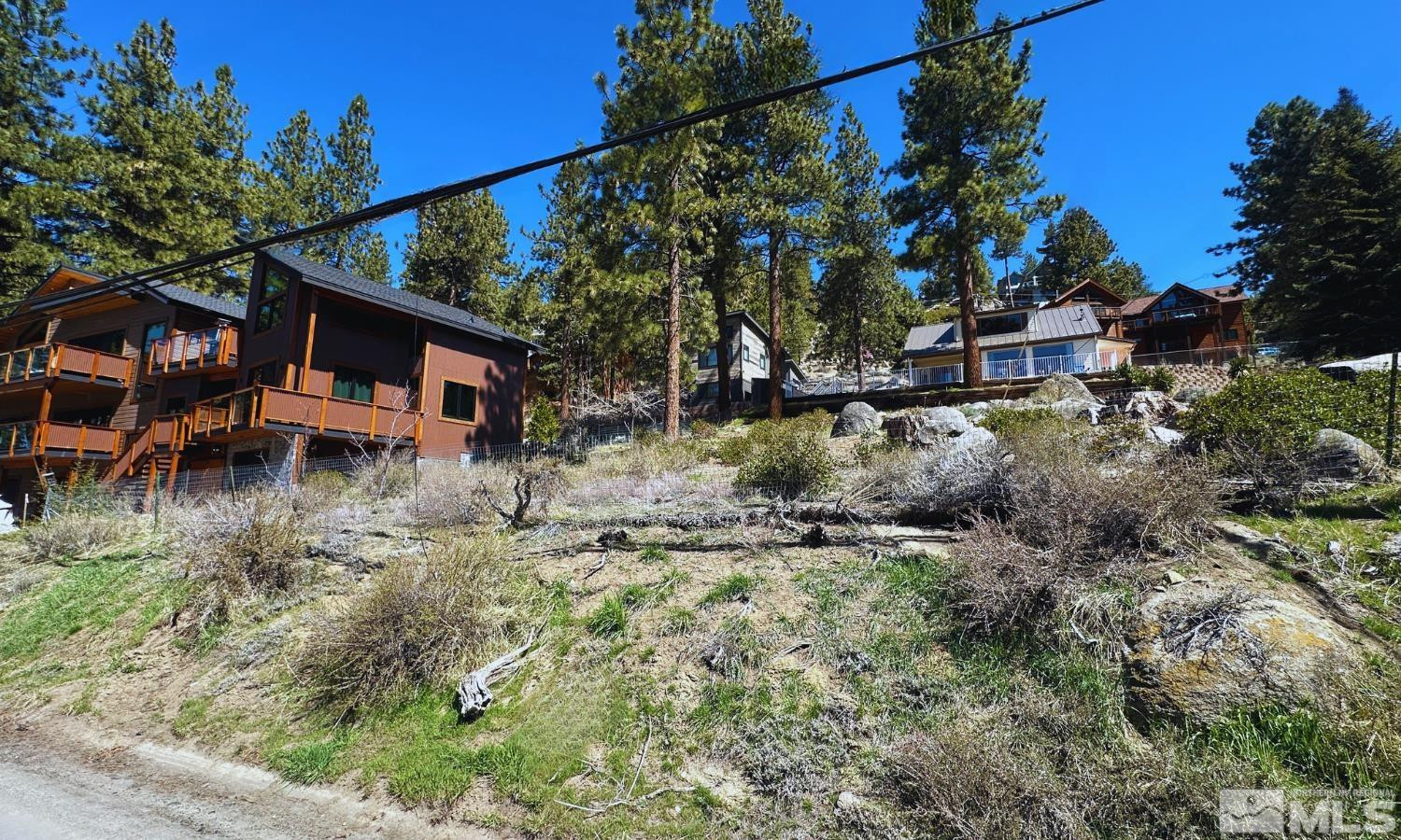 621 Lakeview Drive Unit: 5