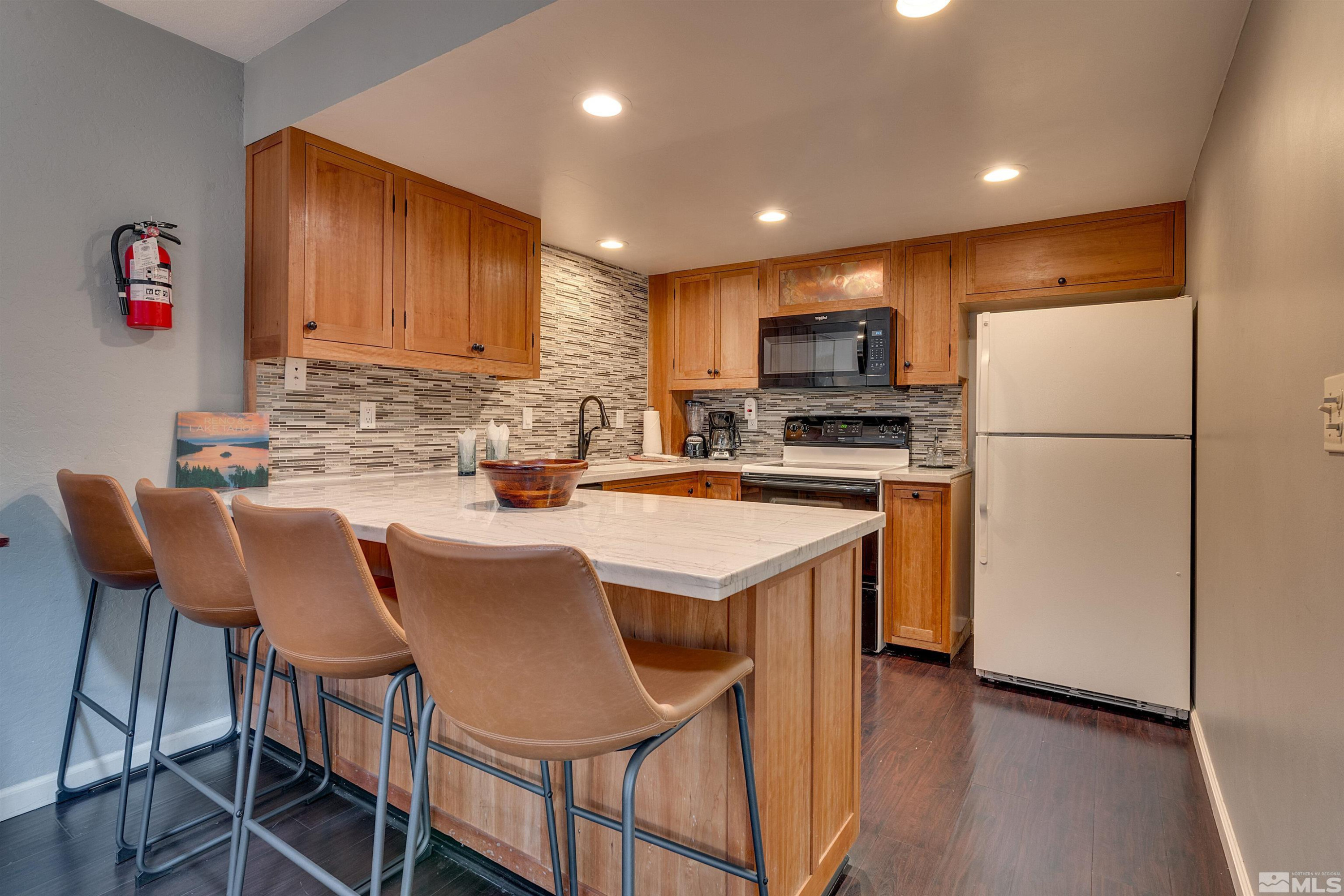 100 Lake Village, B