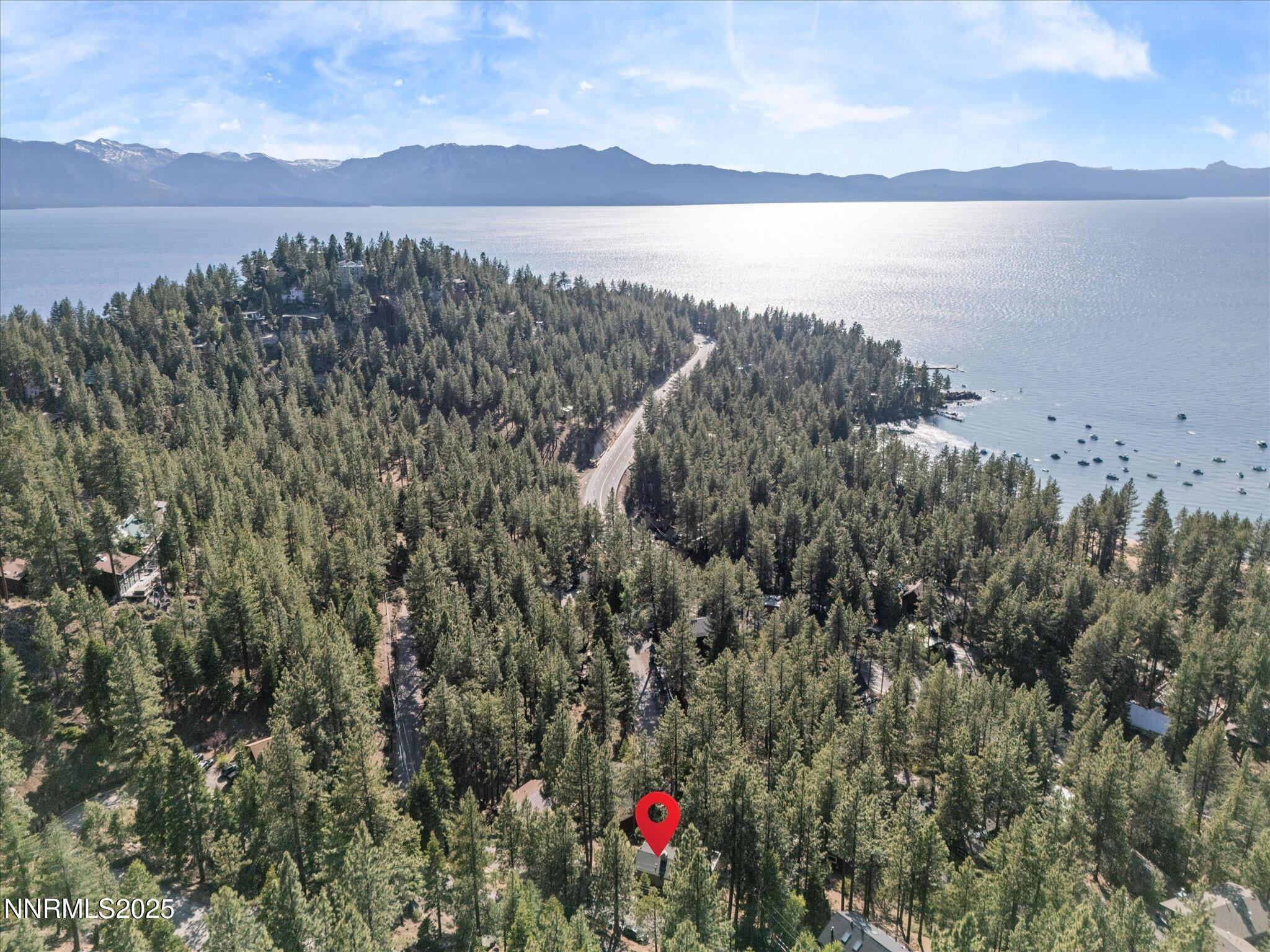 699 Lakeview Drive