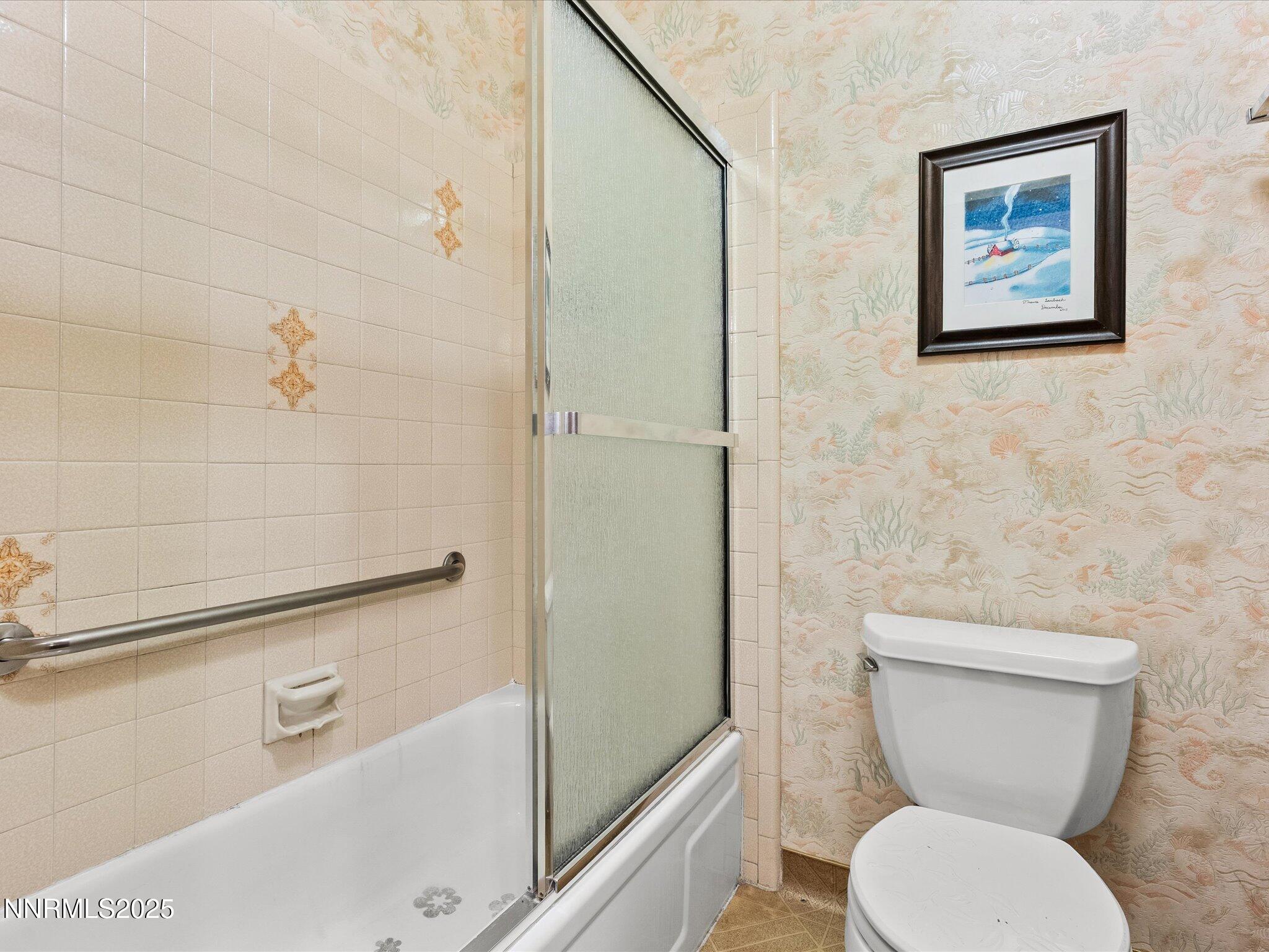 178 Tahoma Circle, B