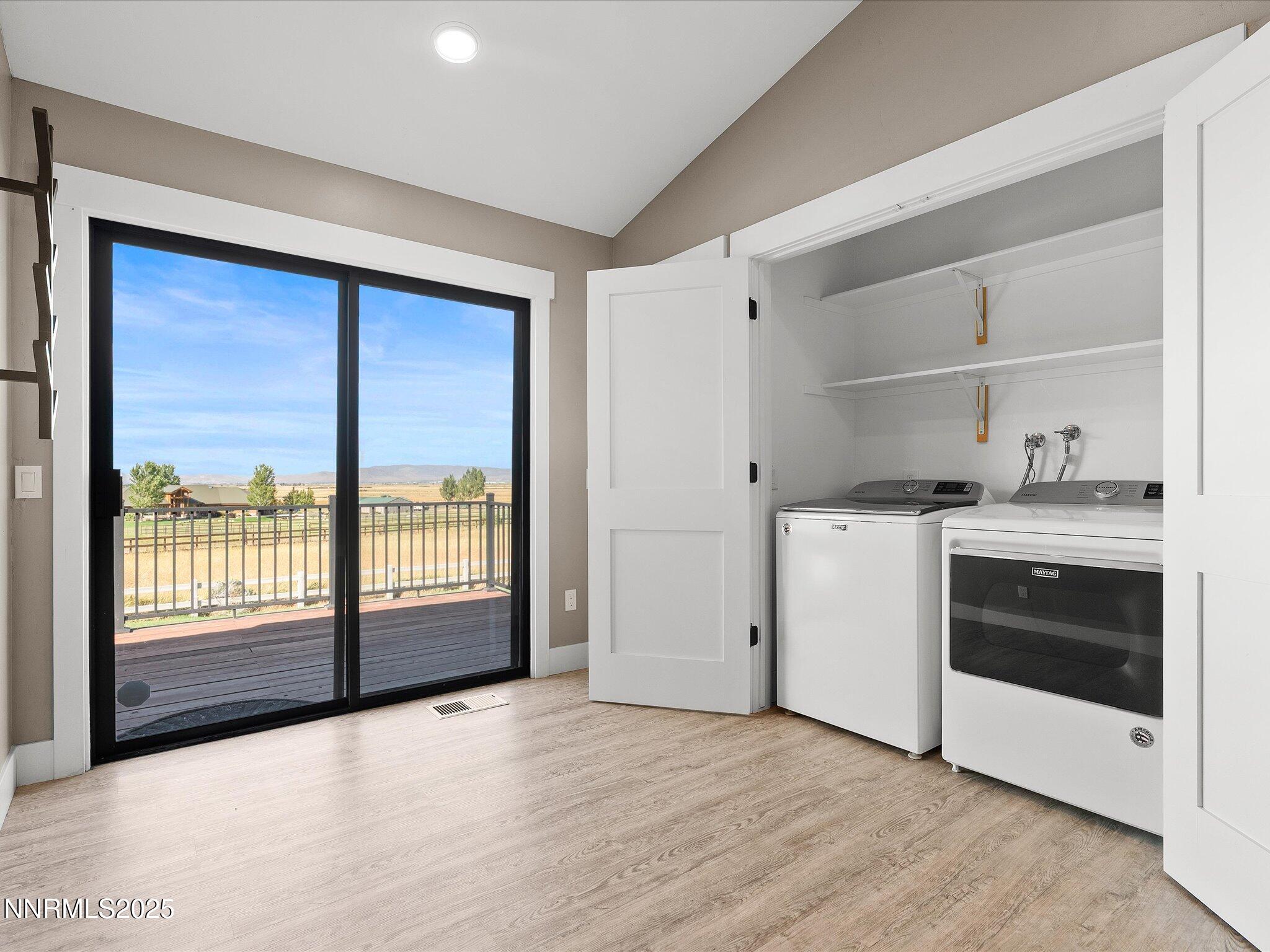 228 Beverly Way