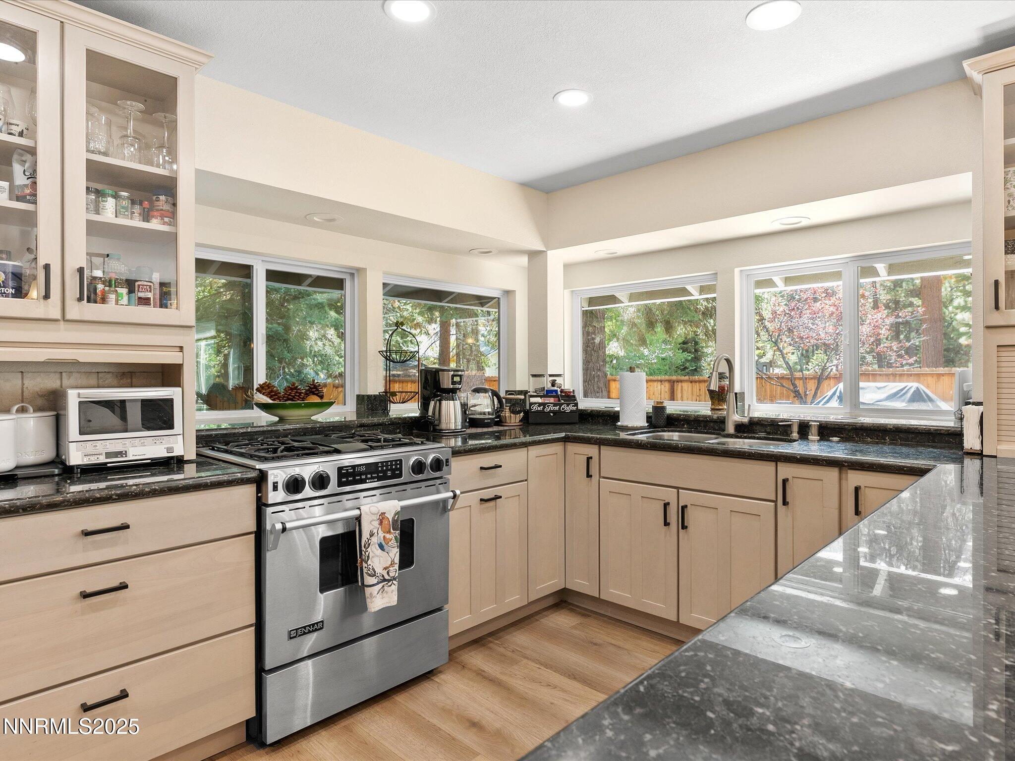 115 Cypress Way