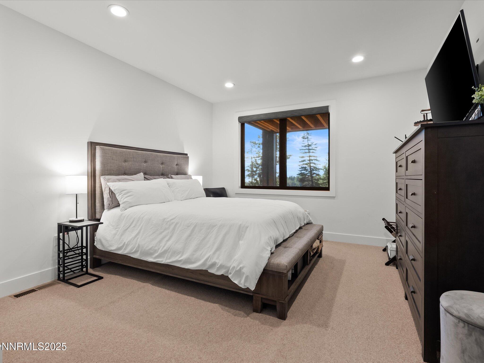 109 Sierra Colina Drive, 109