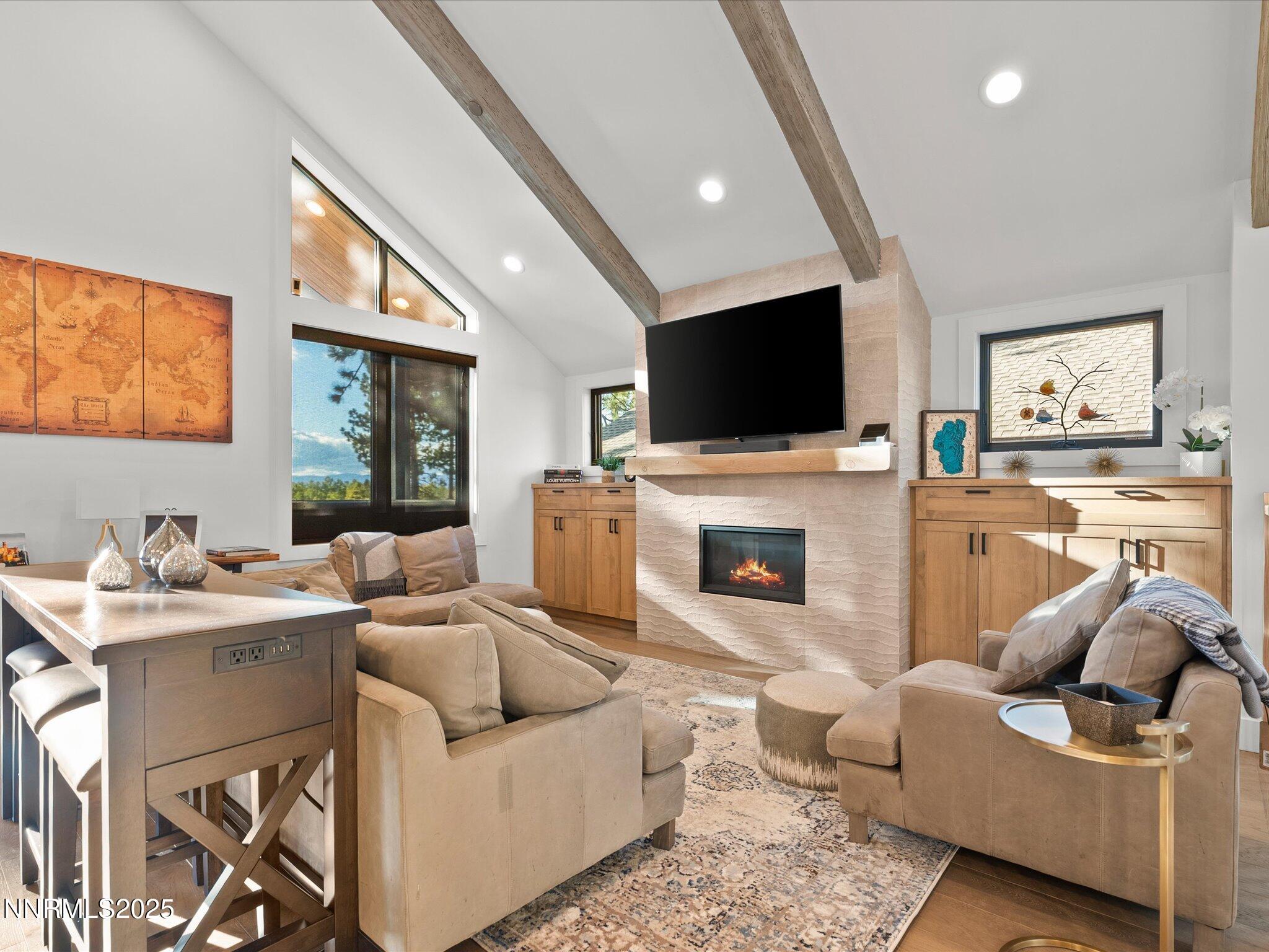 109 Sierra Colina Drive, 109