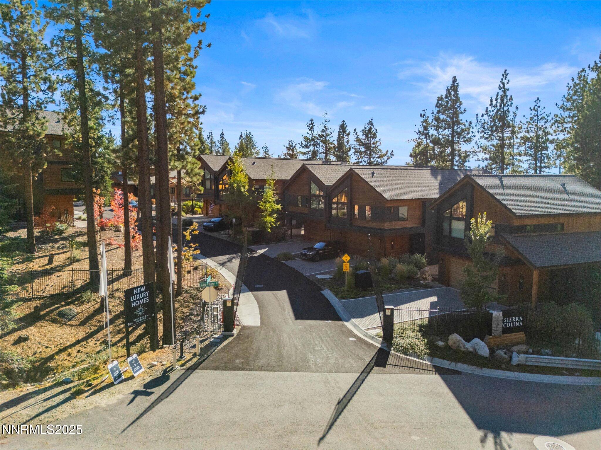 109 Sierra Colina Drive, 109