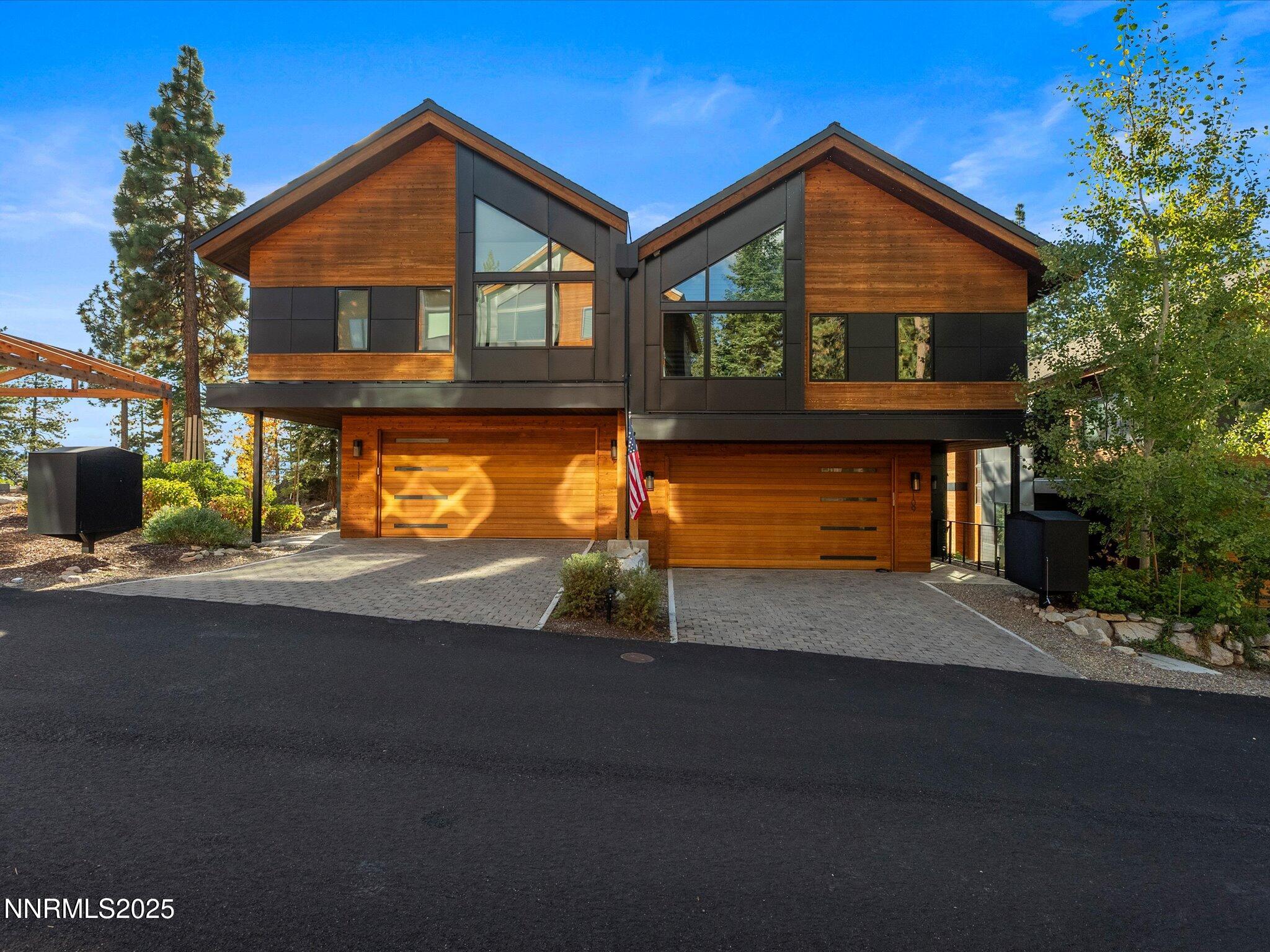 109 Sierra Colina Drive, 109
