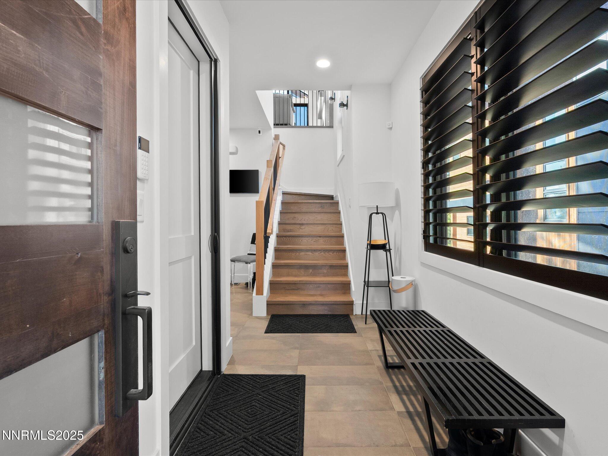 109 Sierra Colina Drive, 109