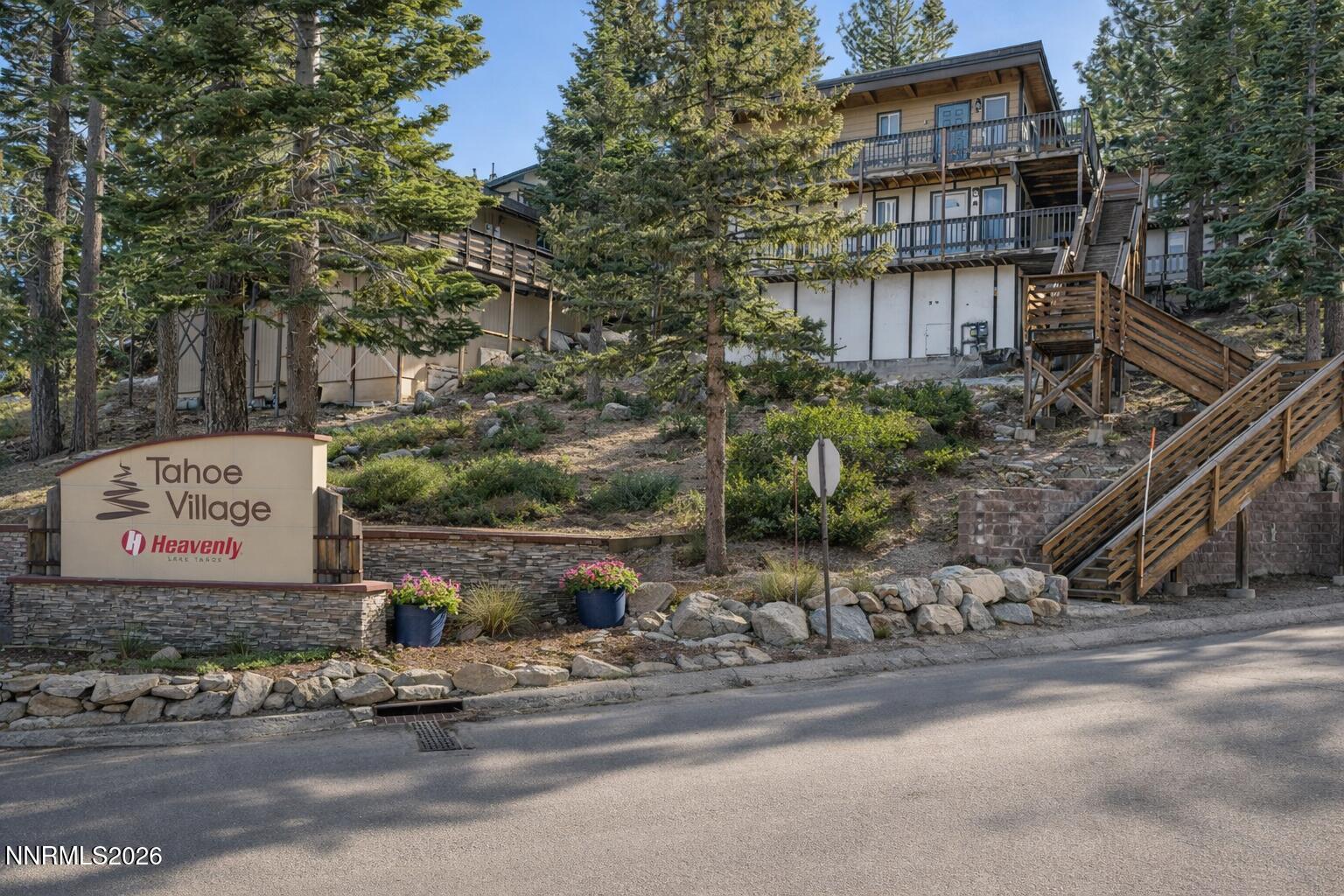 769 N Bowl Lane UNIT E