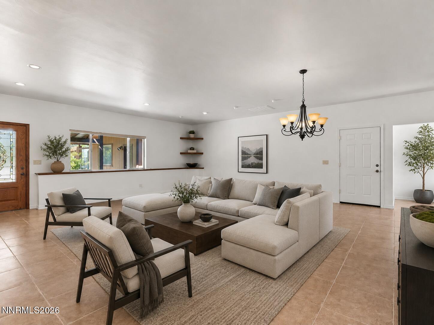 232 NE Beverly Way