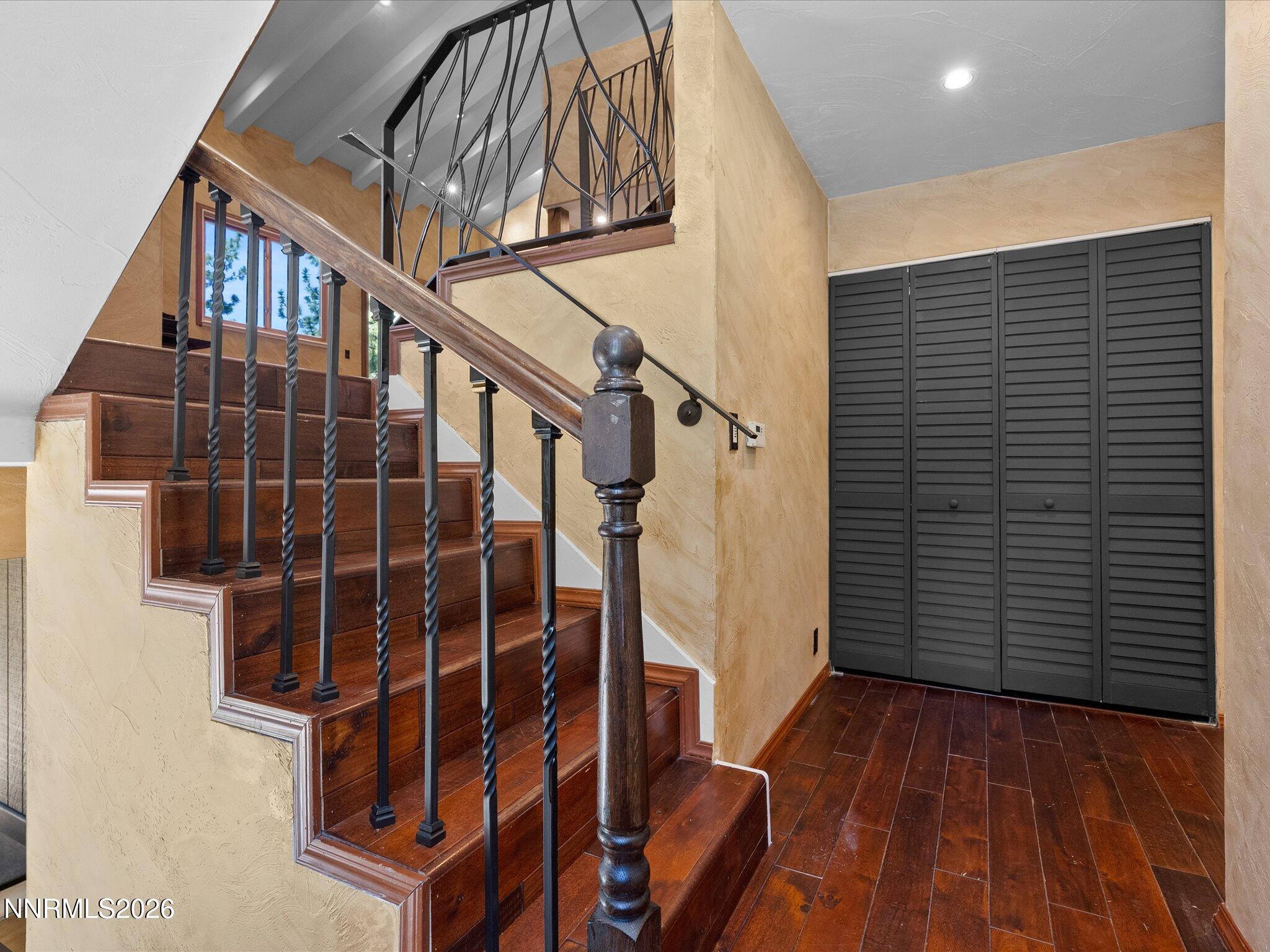 7 Katherine Court