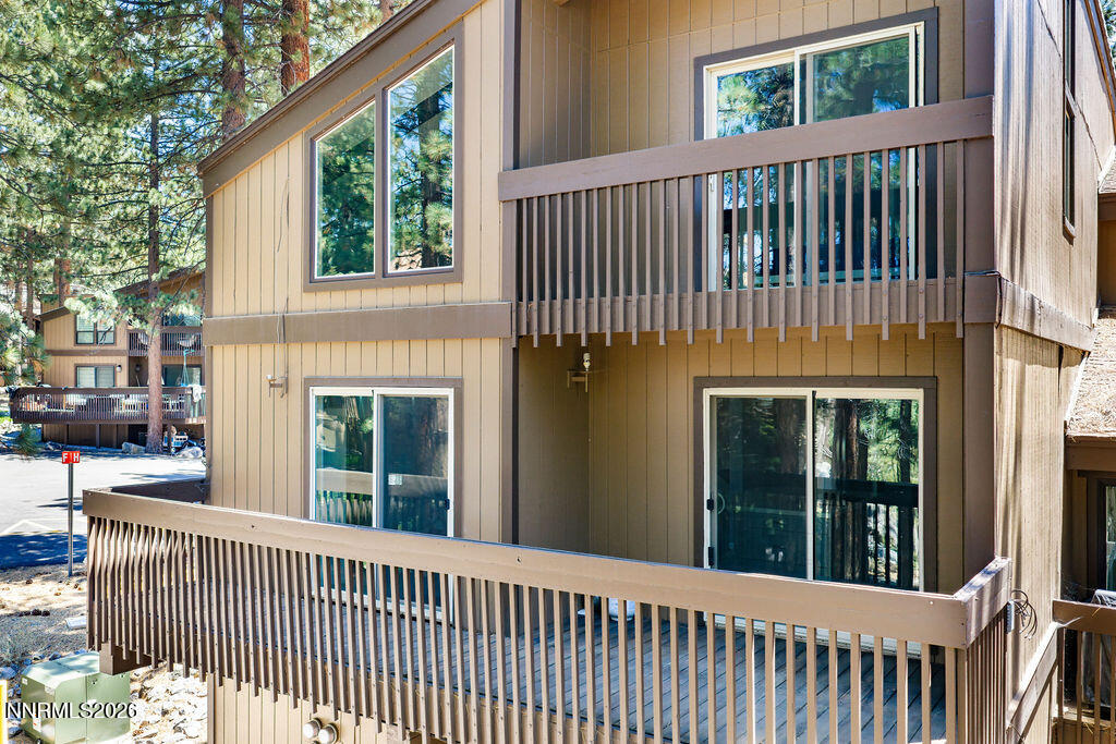 31 Chalet Court